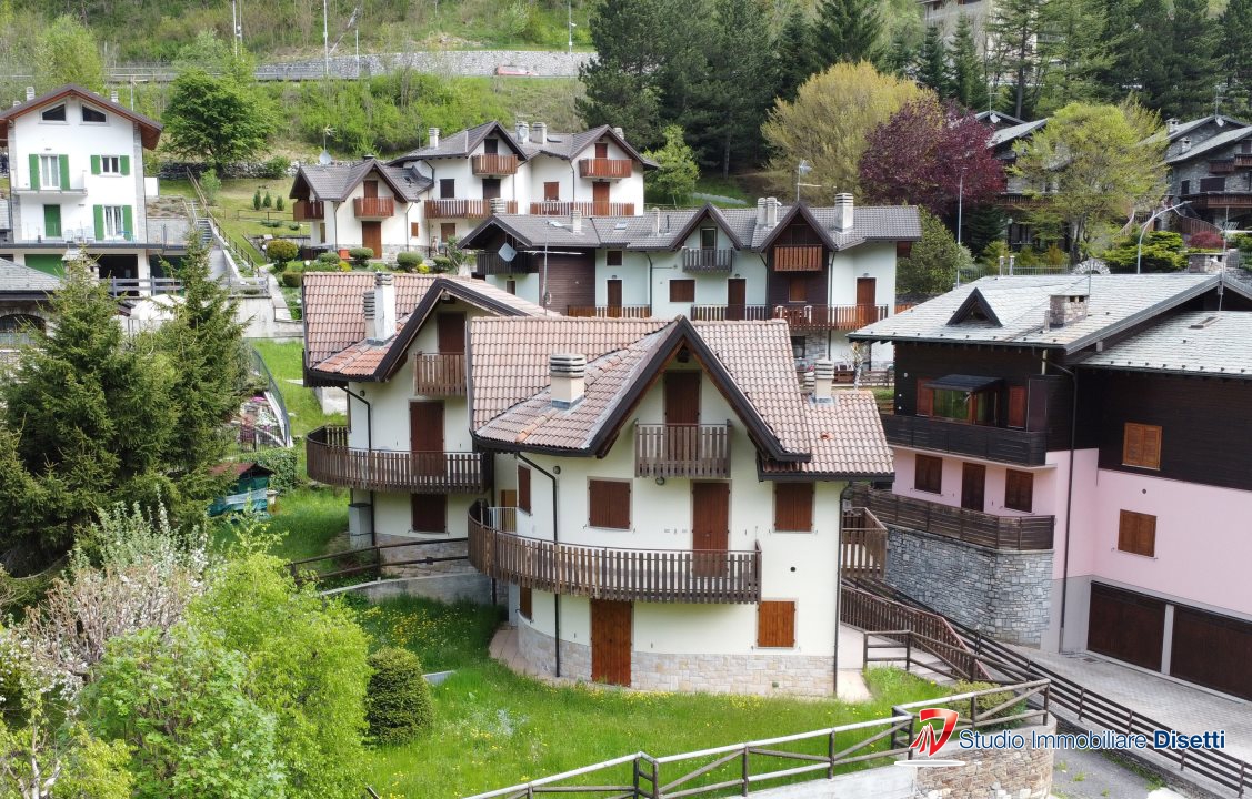 Quadrilocale in vendita a Vione