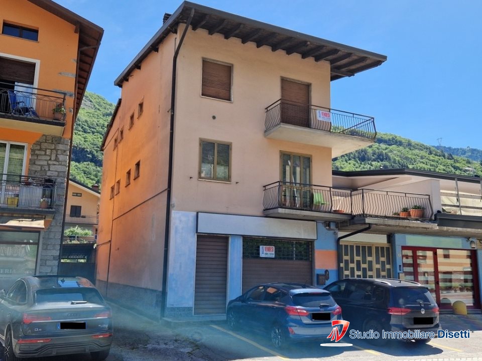 Quadrilocale in vendita a Capo di Ponte
