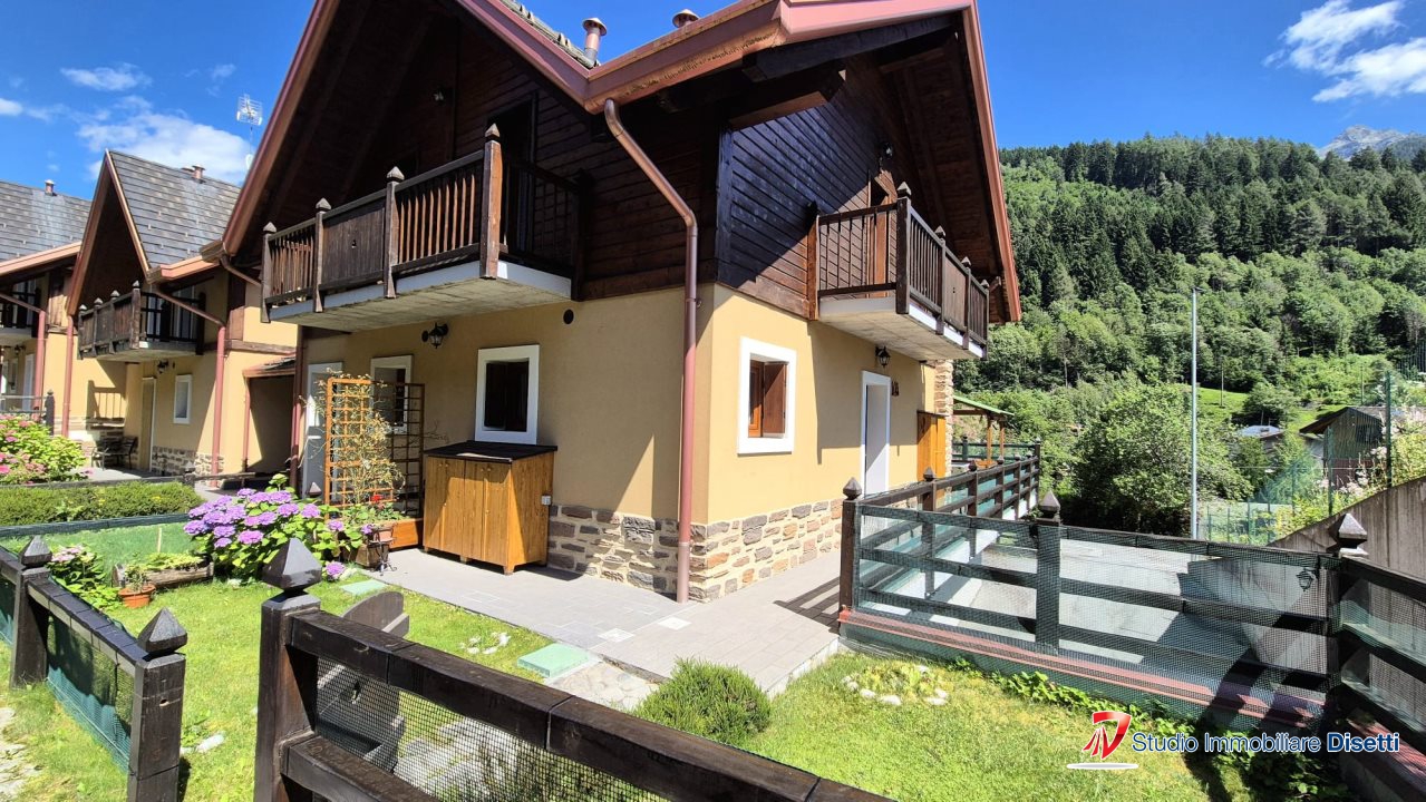 Villa in vendita a Incudine