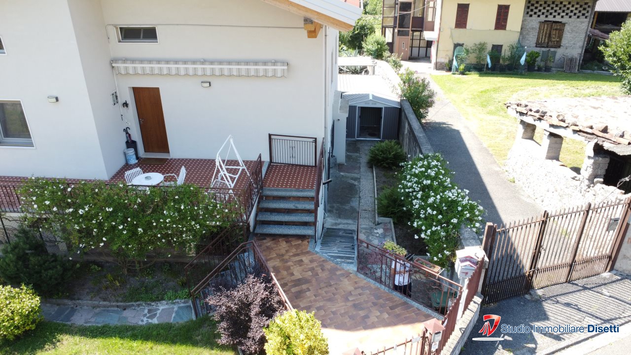 Casa indipendente in vendita a Darfo Boario Terme