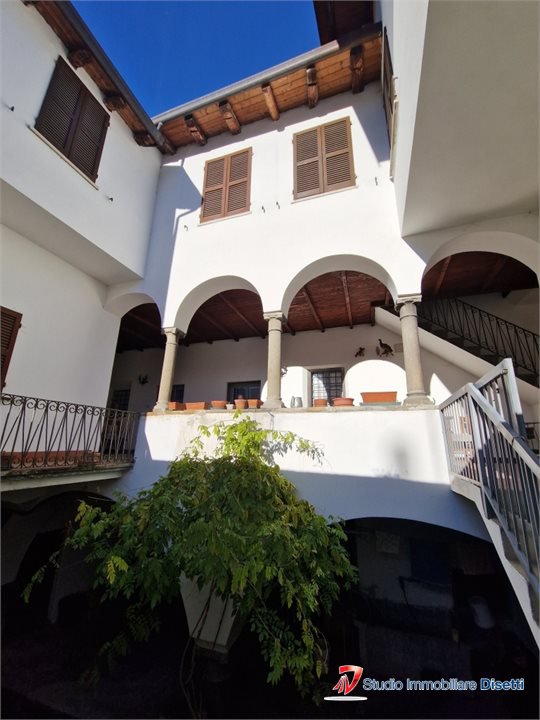 Villa in vendita a Capo di Ponte