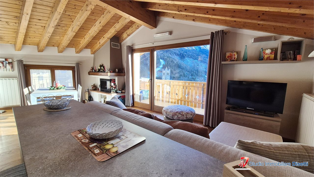 Quadrilocale in vendita a Tem�