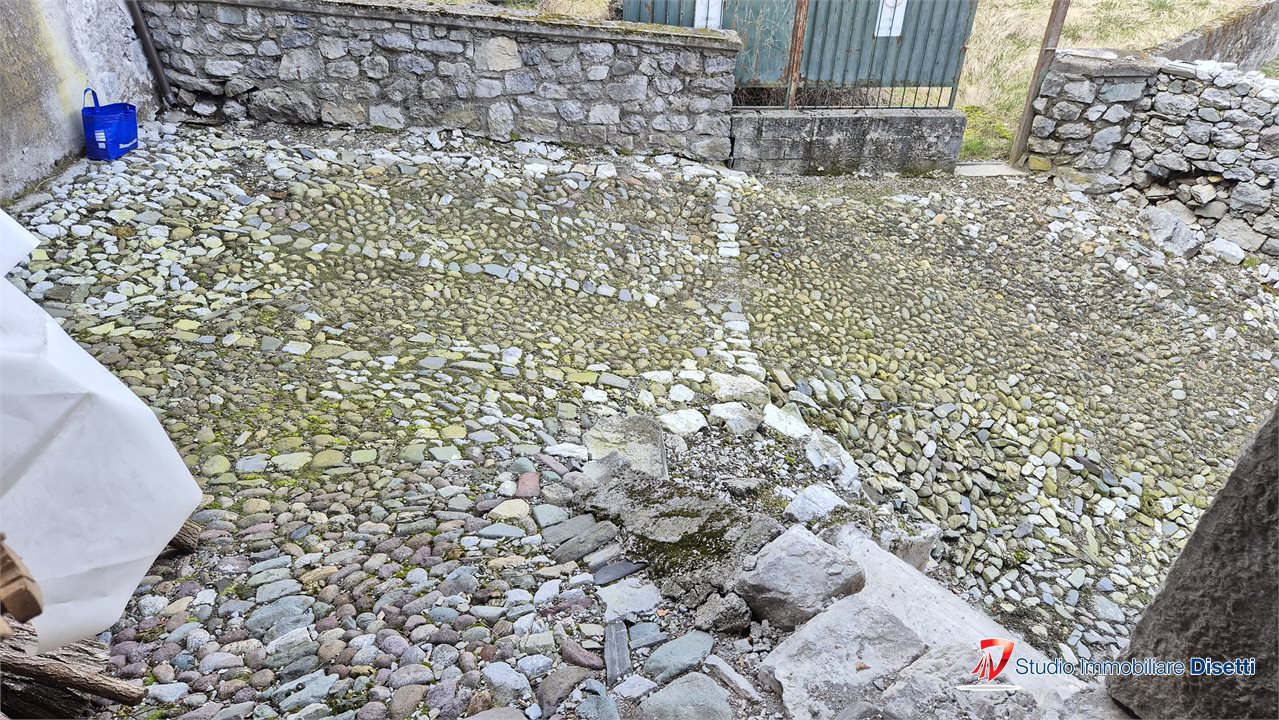 Rustico in vendita a Ono San Pietro