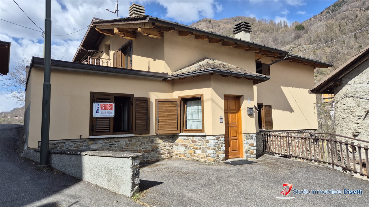 Casa indipendente in vendita a Edolo