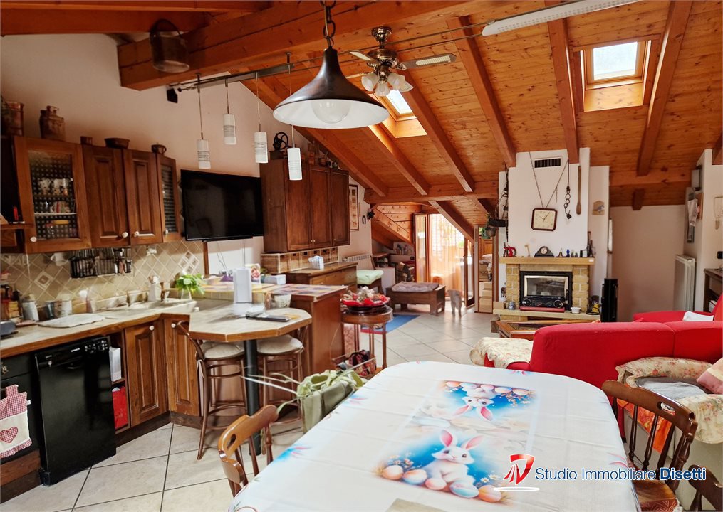 Casa indipendente in vendita a Edolo