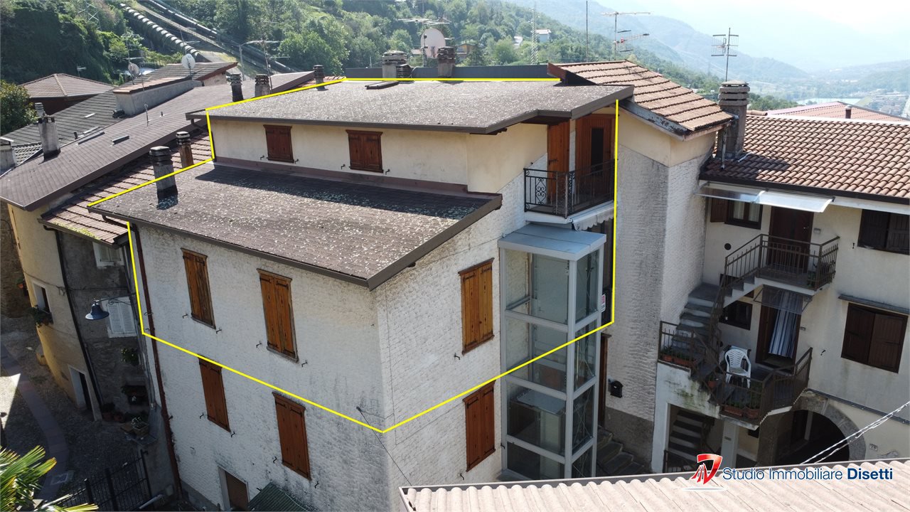 Appartamento in vendita a Cedegolo