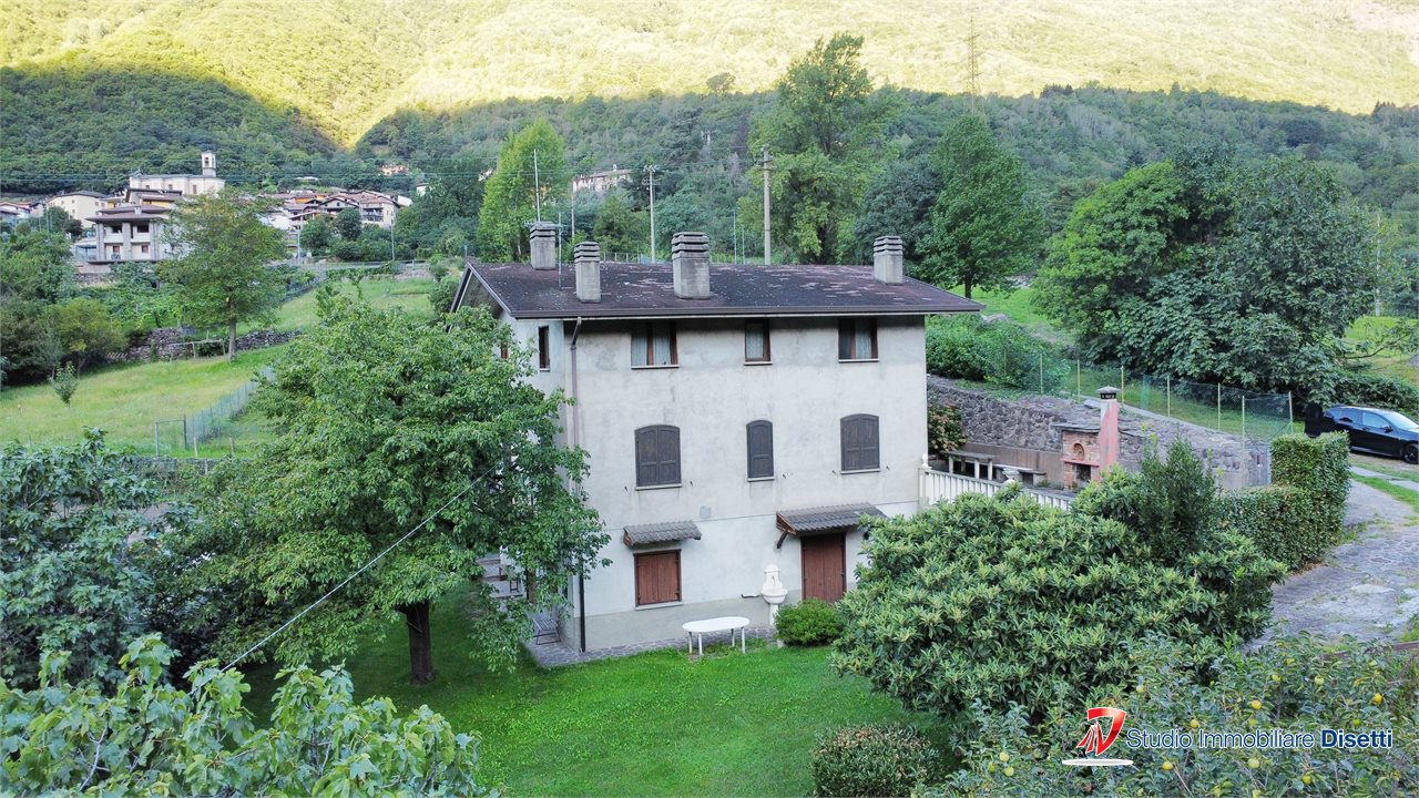 Villa in vendita a Sellero
