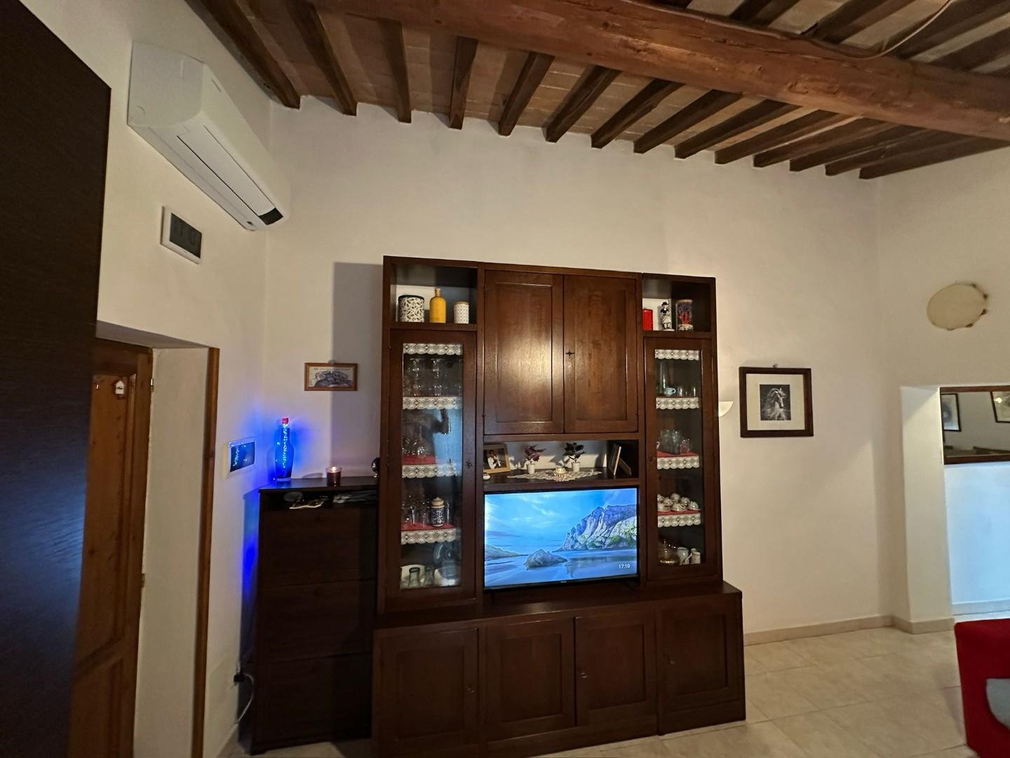 Attico in vendita, Colle di Val d'Elsa zona coop