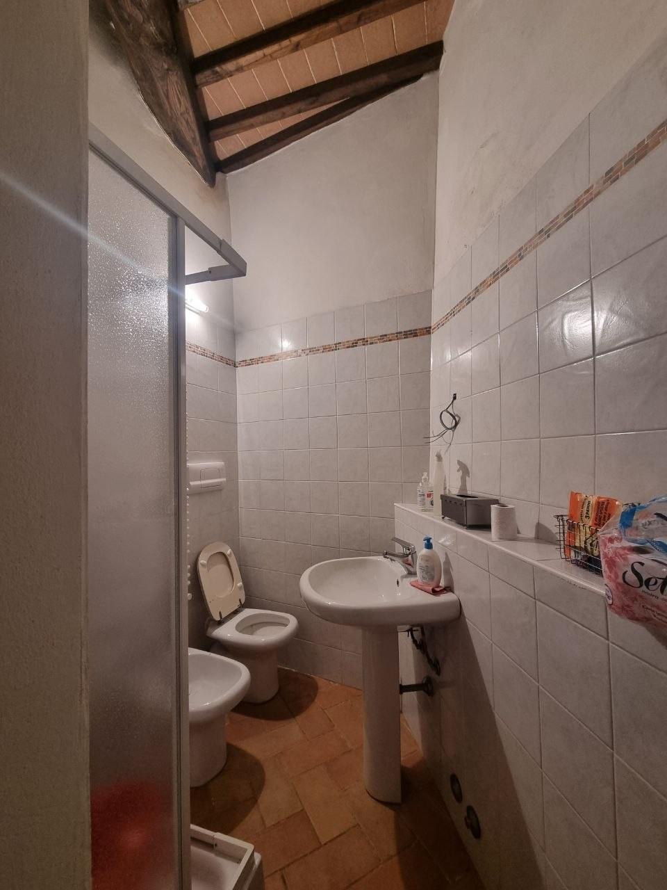 Ufficio ristrutturato, Colle di Val d'Elsa zona gramsci