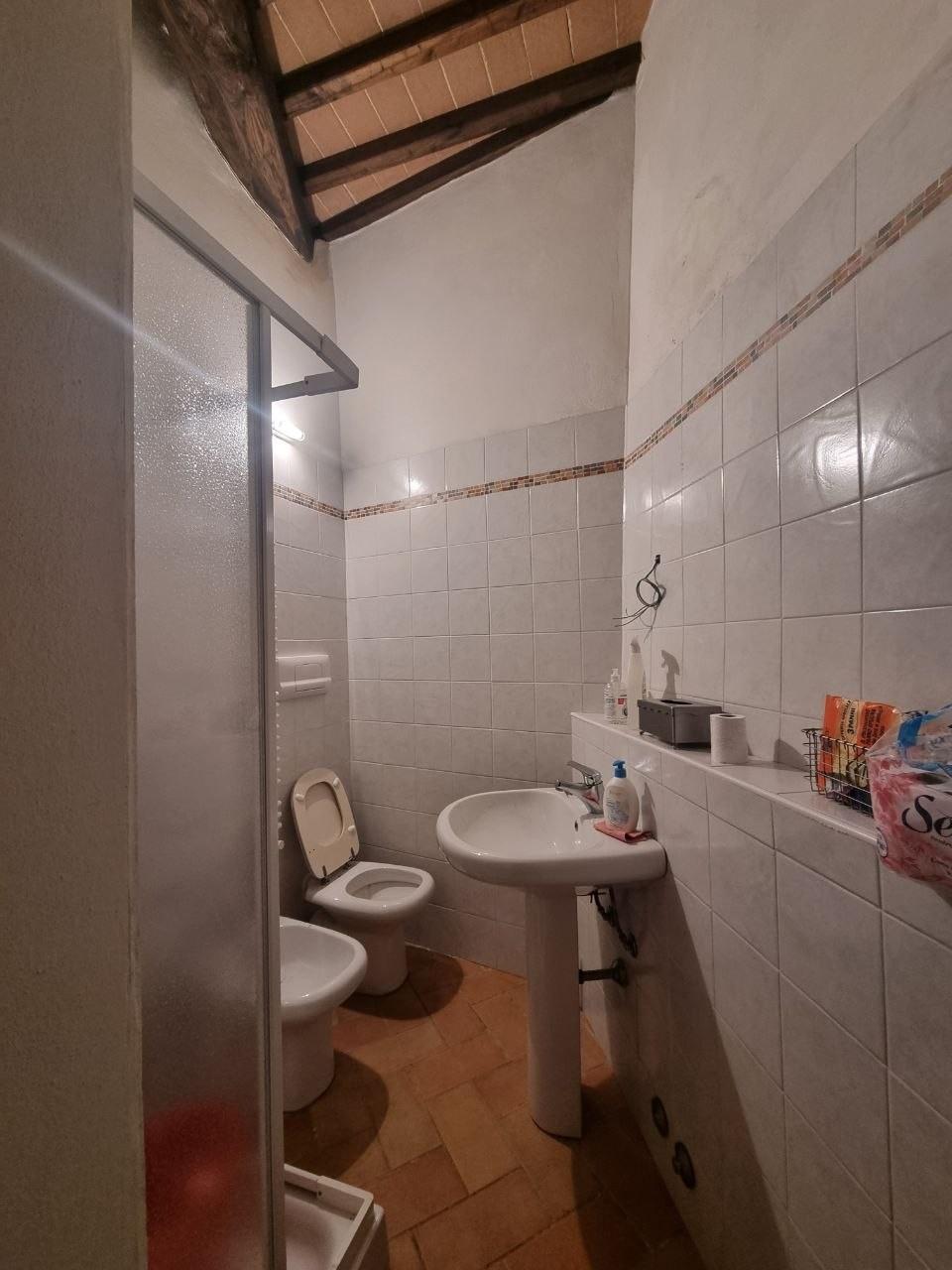 Ufficio ristrutturato, Colle di Val d'Elsa zona gramsci