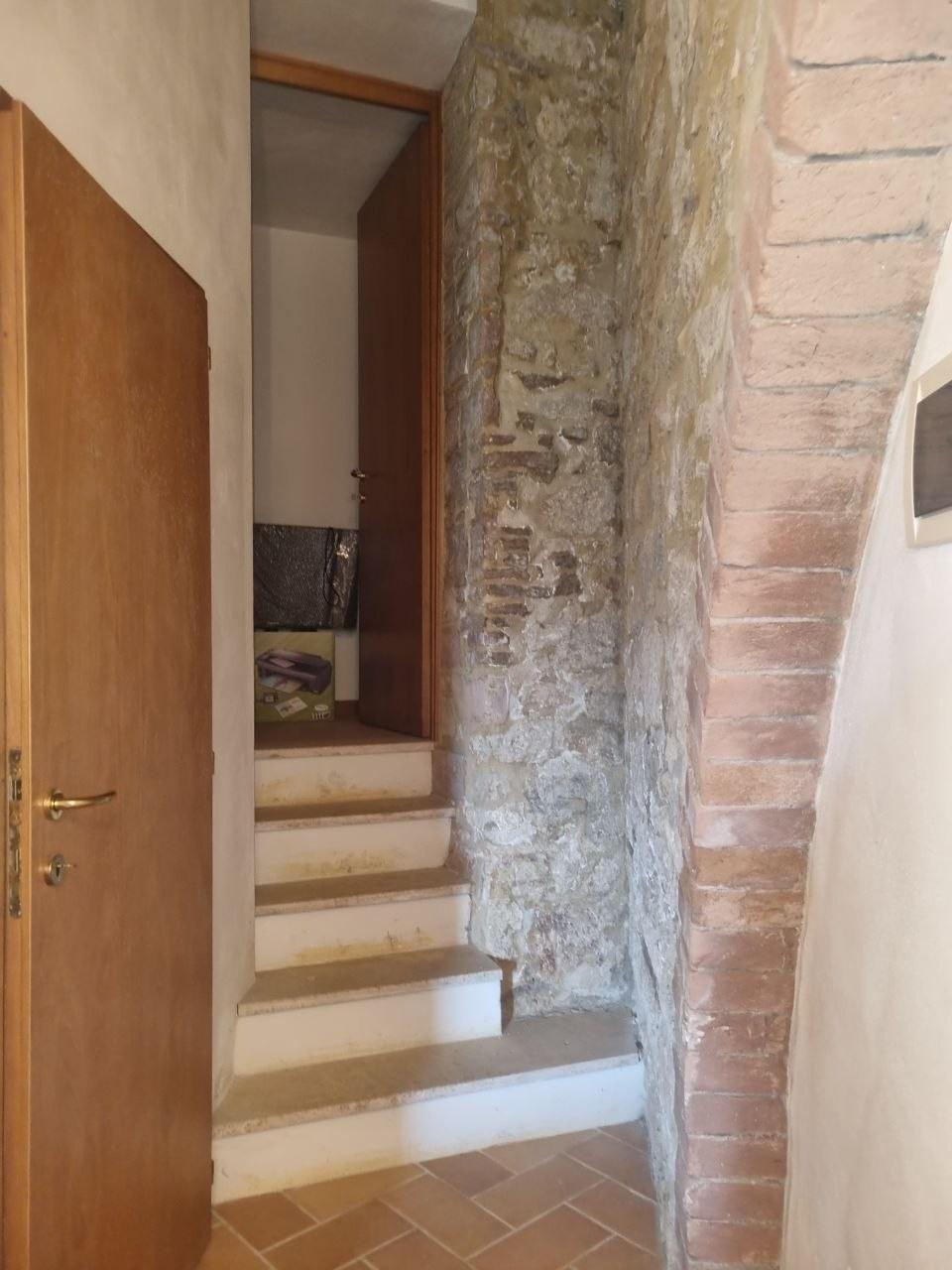 Ufficio ristrutturato, Colle di Val d'Elsa zona gramsci