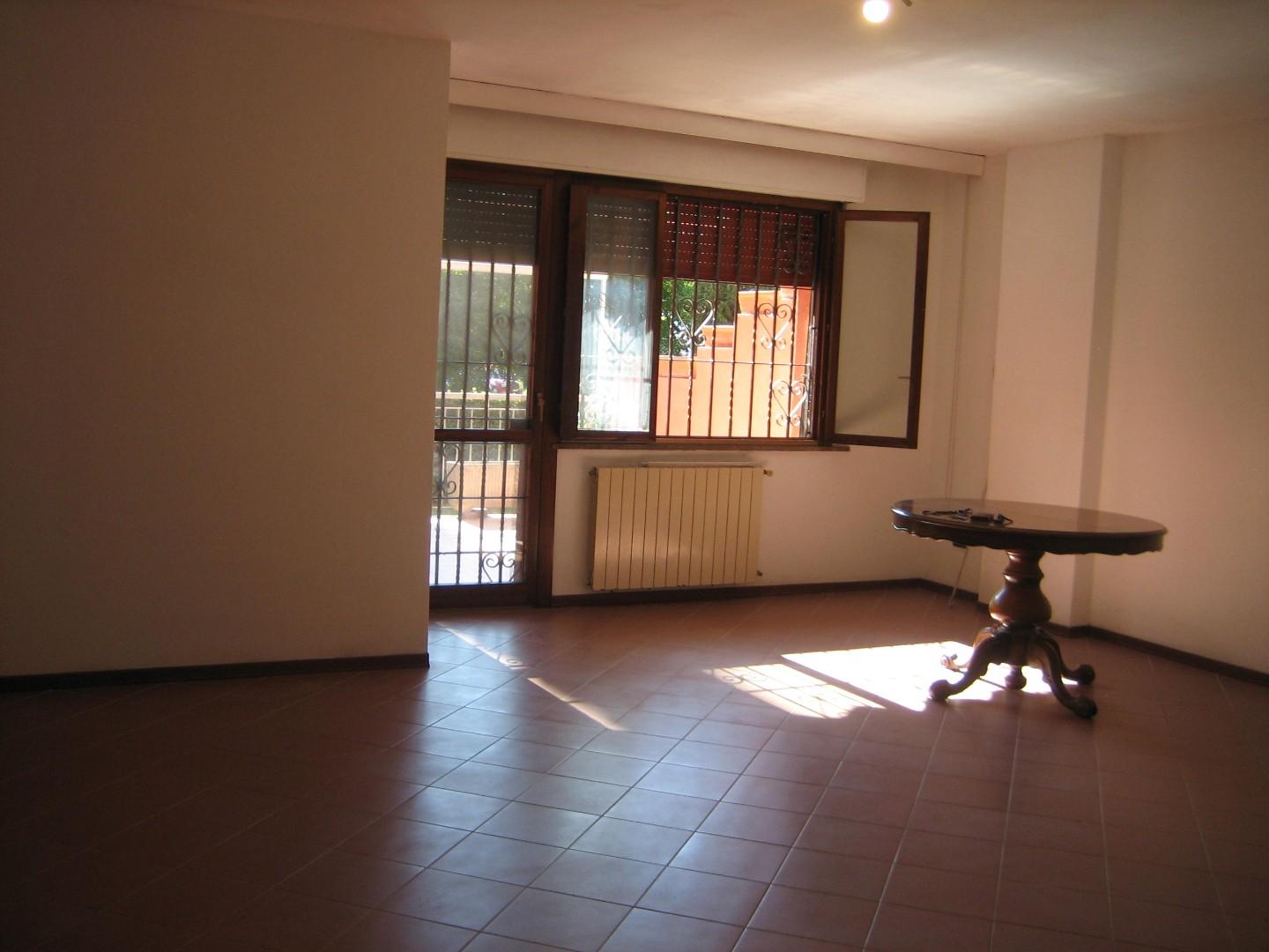 Appartamento con terrazzo, Pisa nova