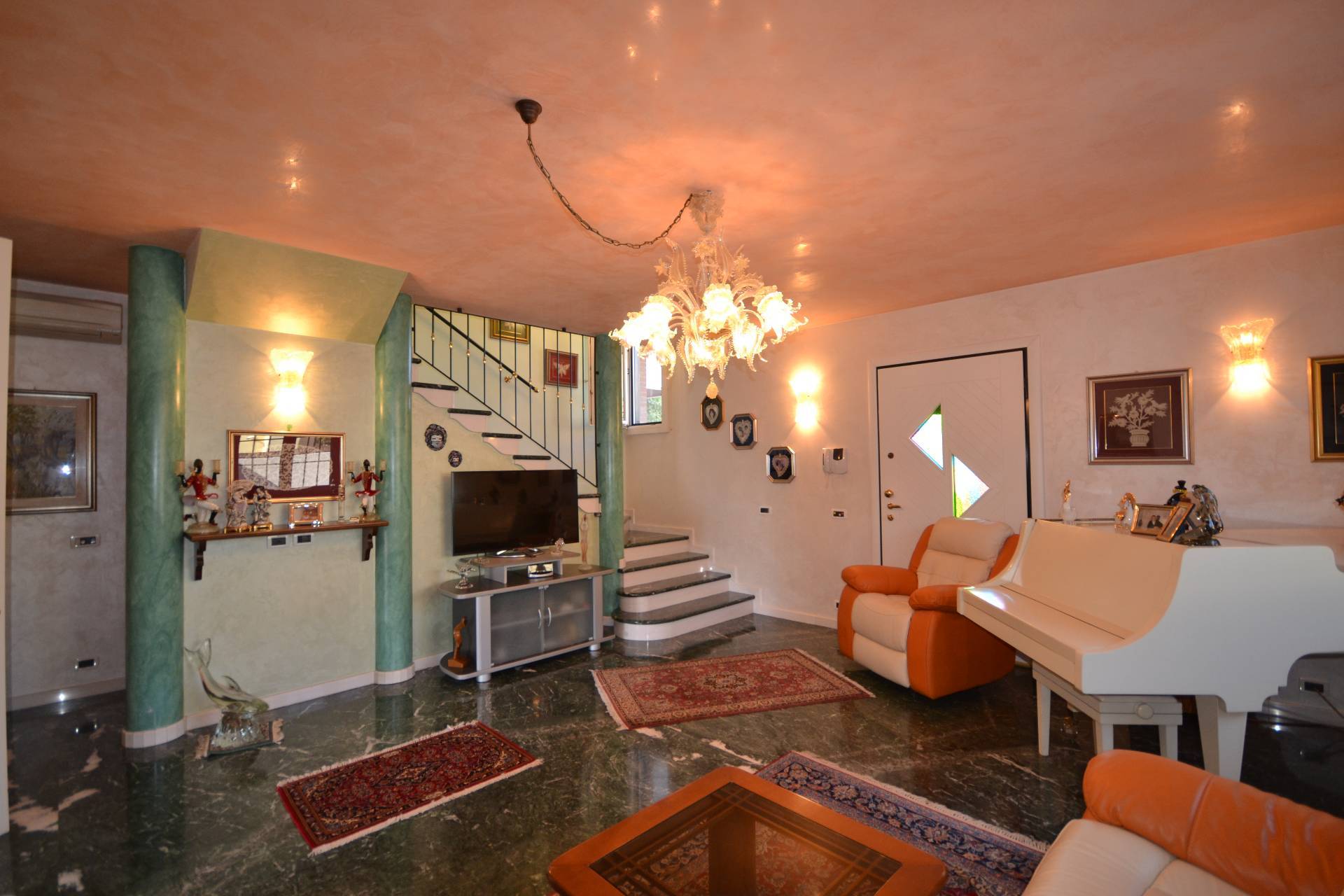 Abbinata/Bifamiliare in vendita a Venezia, Favaro Veneto