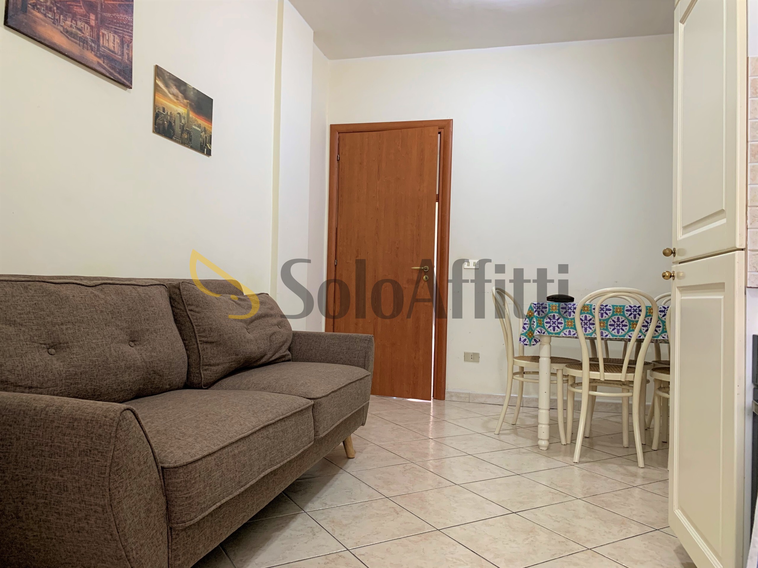 Trilocale con terrazzo, Catanzaro lido corso