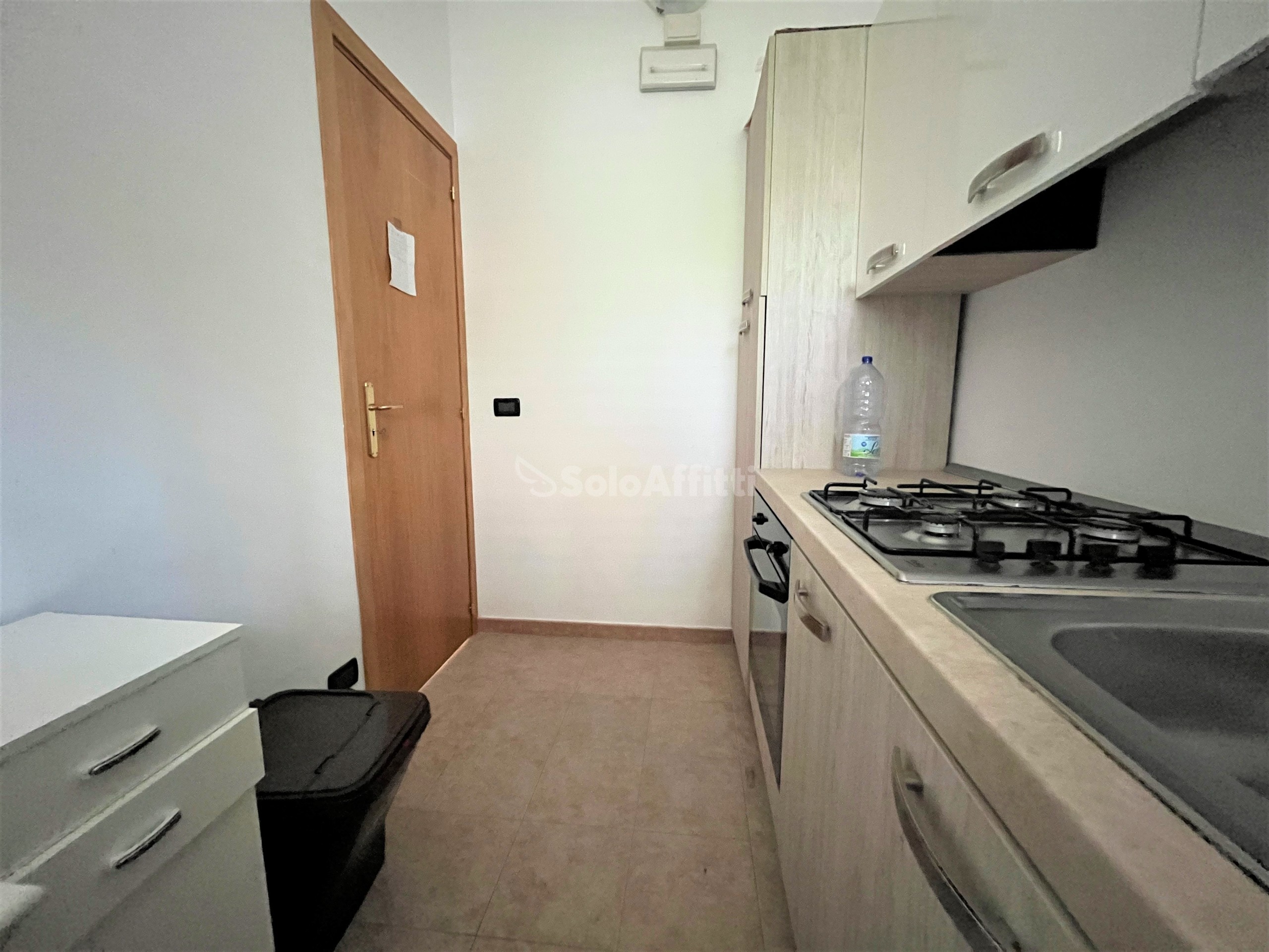 Trilocale in affitto, Squillace lido