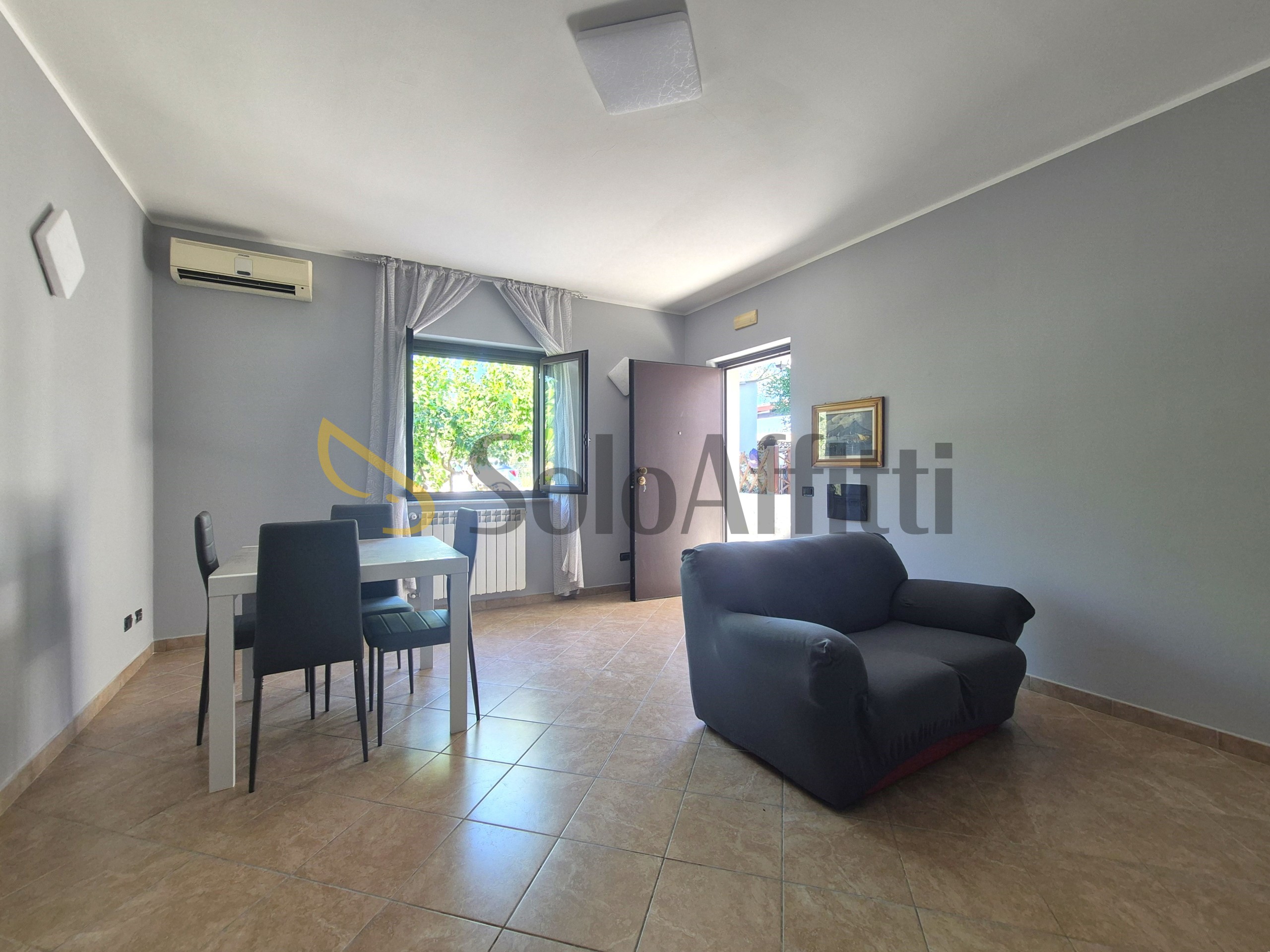 Casa indipendente in affitto in via tagliamento, Catanzaro