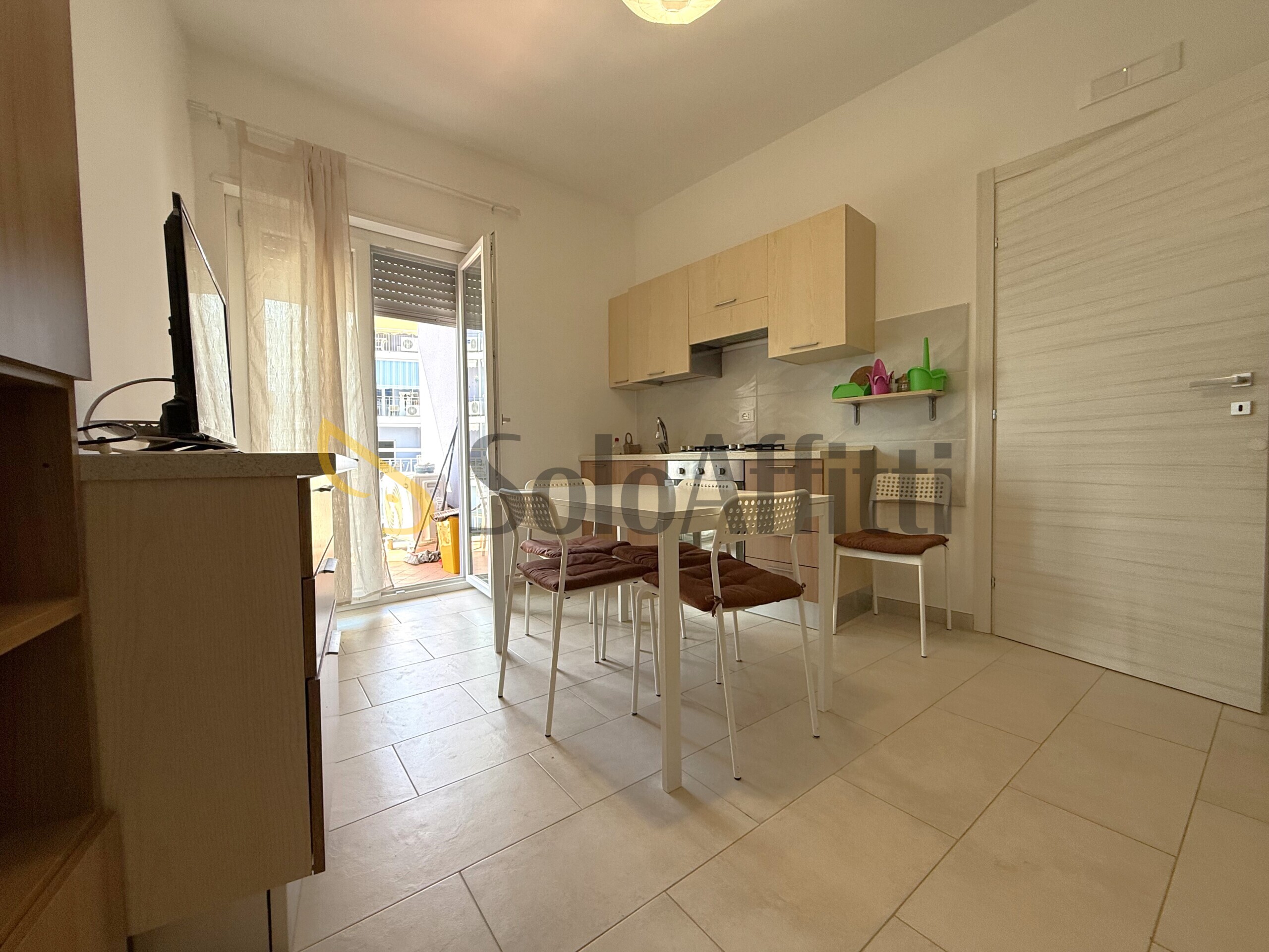 Trilocale con terrazzo a Montauro