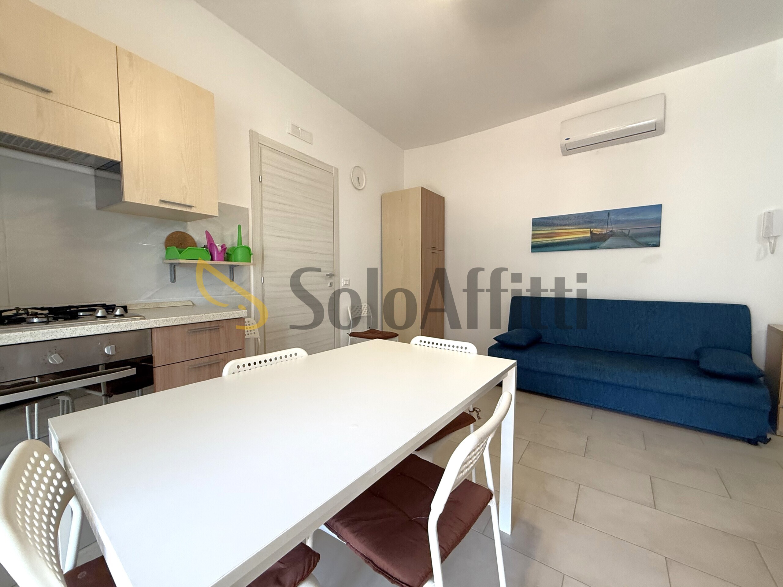 Trilocale con terrazzo a Montauro