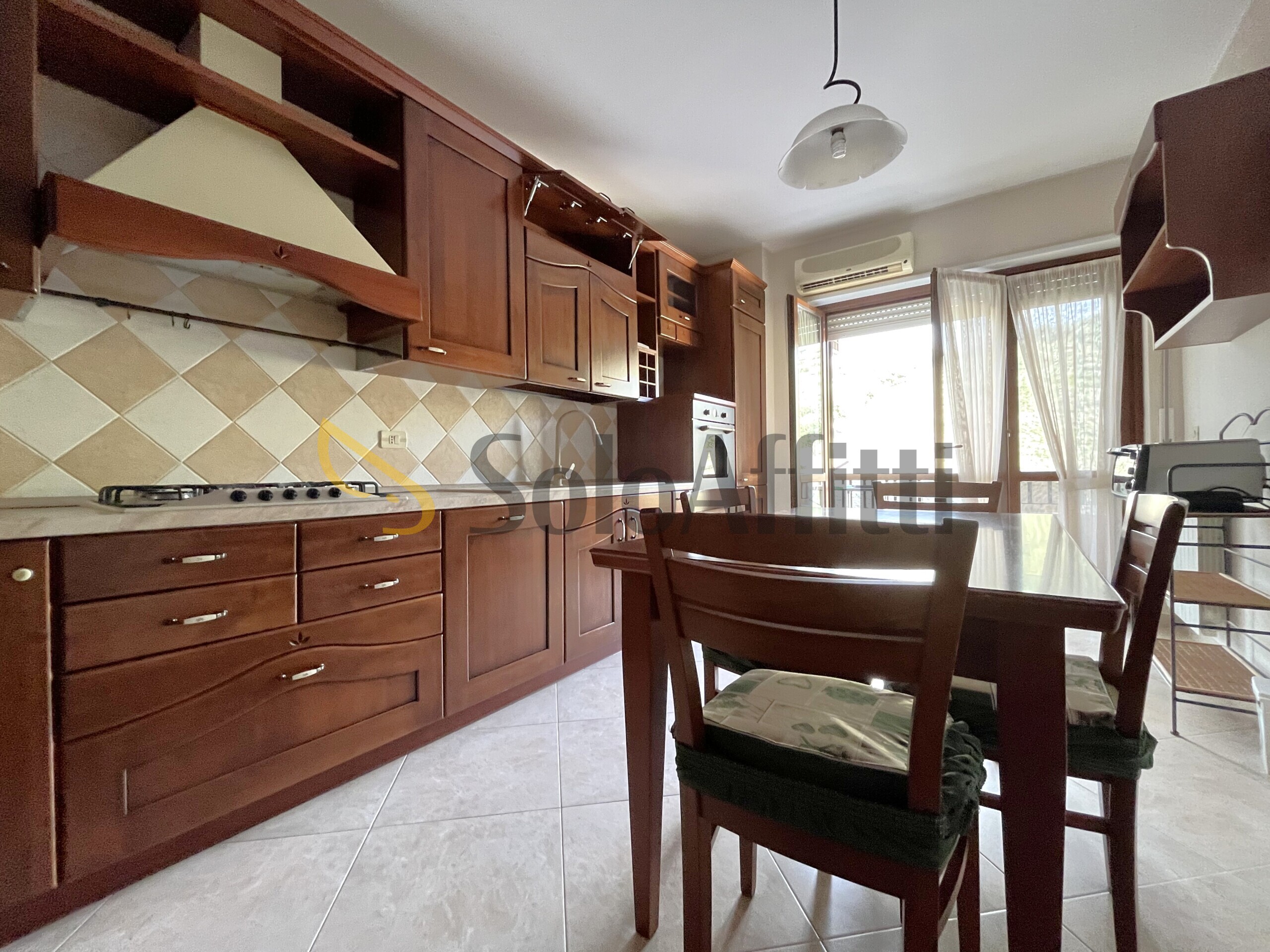 Trilocale in affitto in strada diciannove 5, Catanzaro