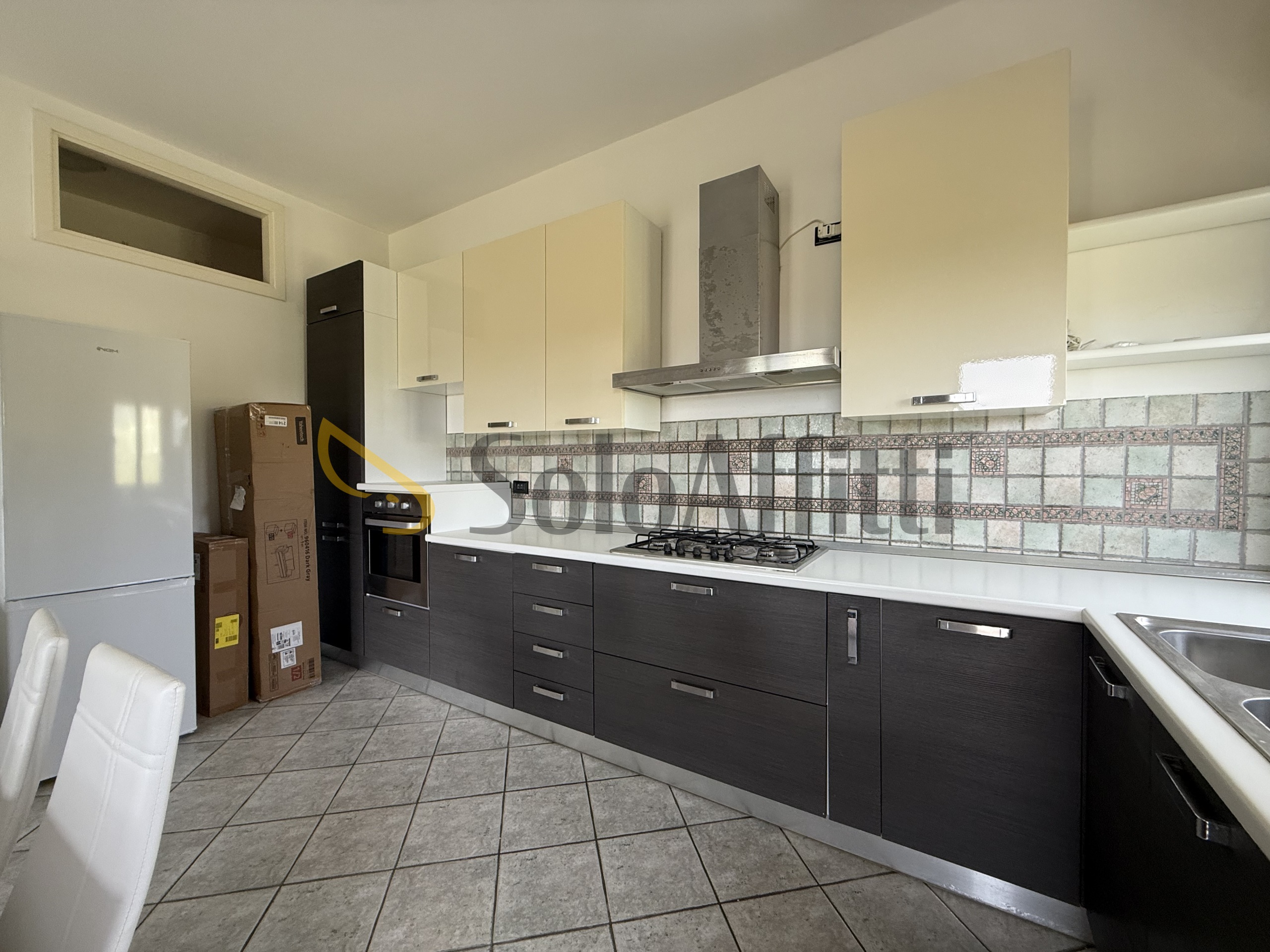 Trilocale in affitto, Catanzaro giovino