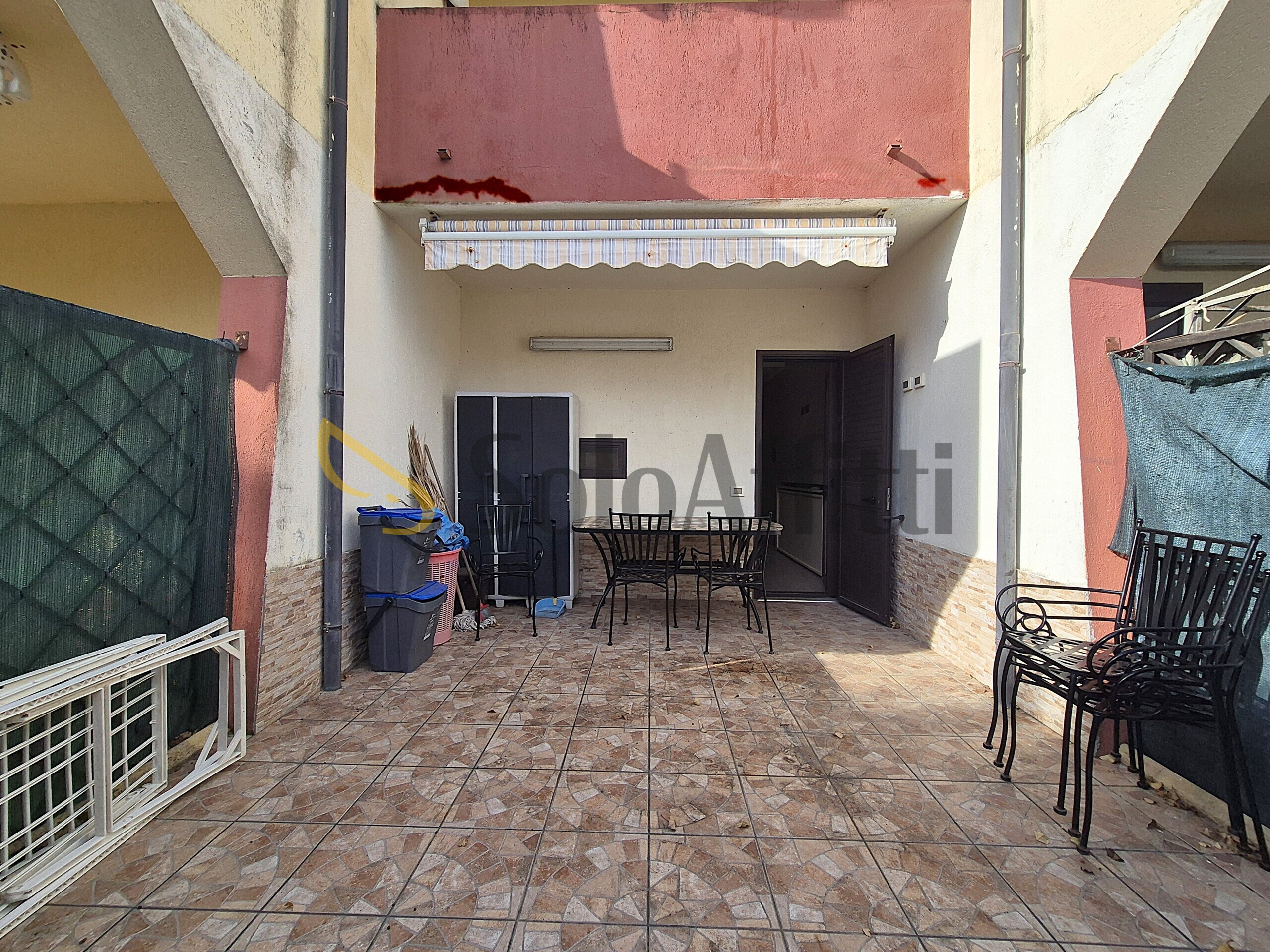 Villetta a schiera con giardino in viale nausicaa 4, Borgia