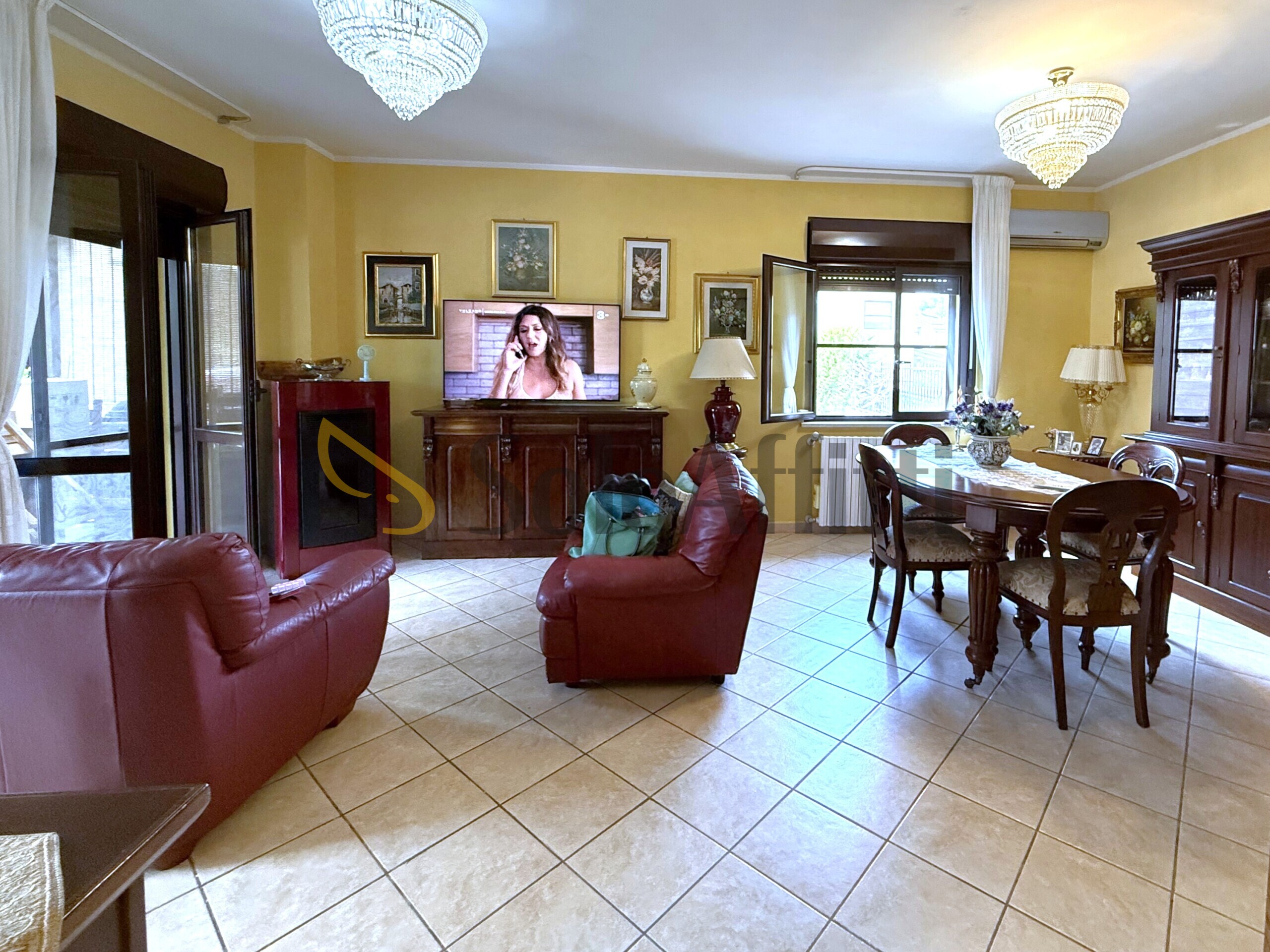 Villa con giardino in via martiri di nassirya 16, San Floro