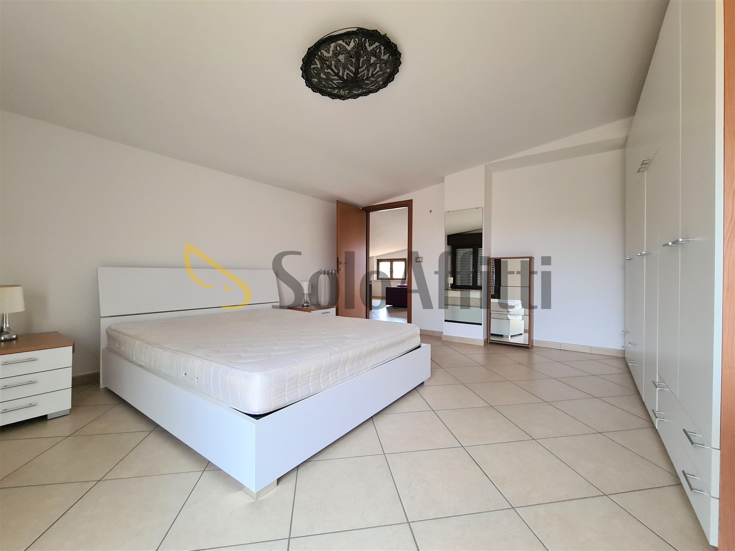 Mansarda con terrazzo, Catanzaro lido porto