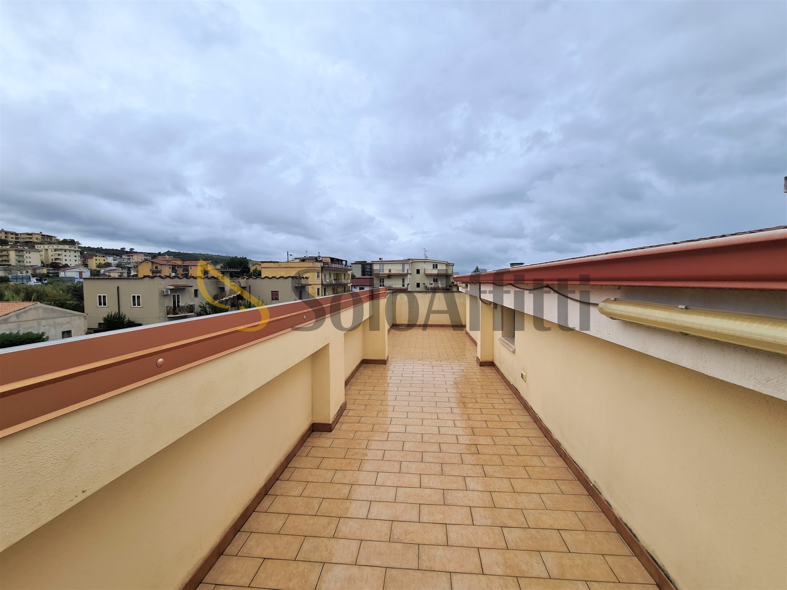 Mansarda con terrazzo, Catanzaro lido porto