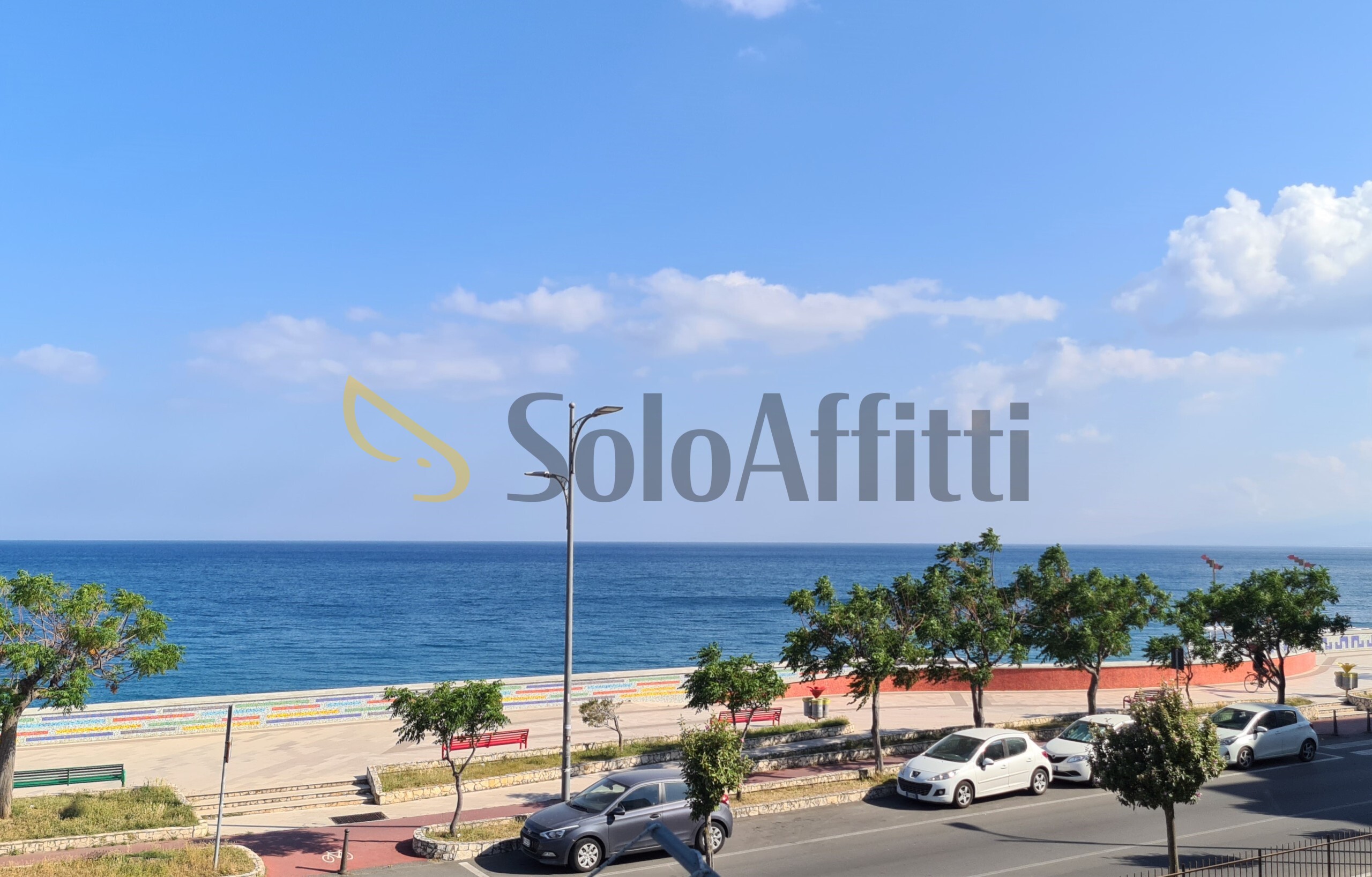 Trilocale vista mare, Catanzaro lido lungomare