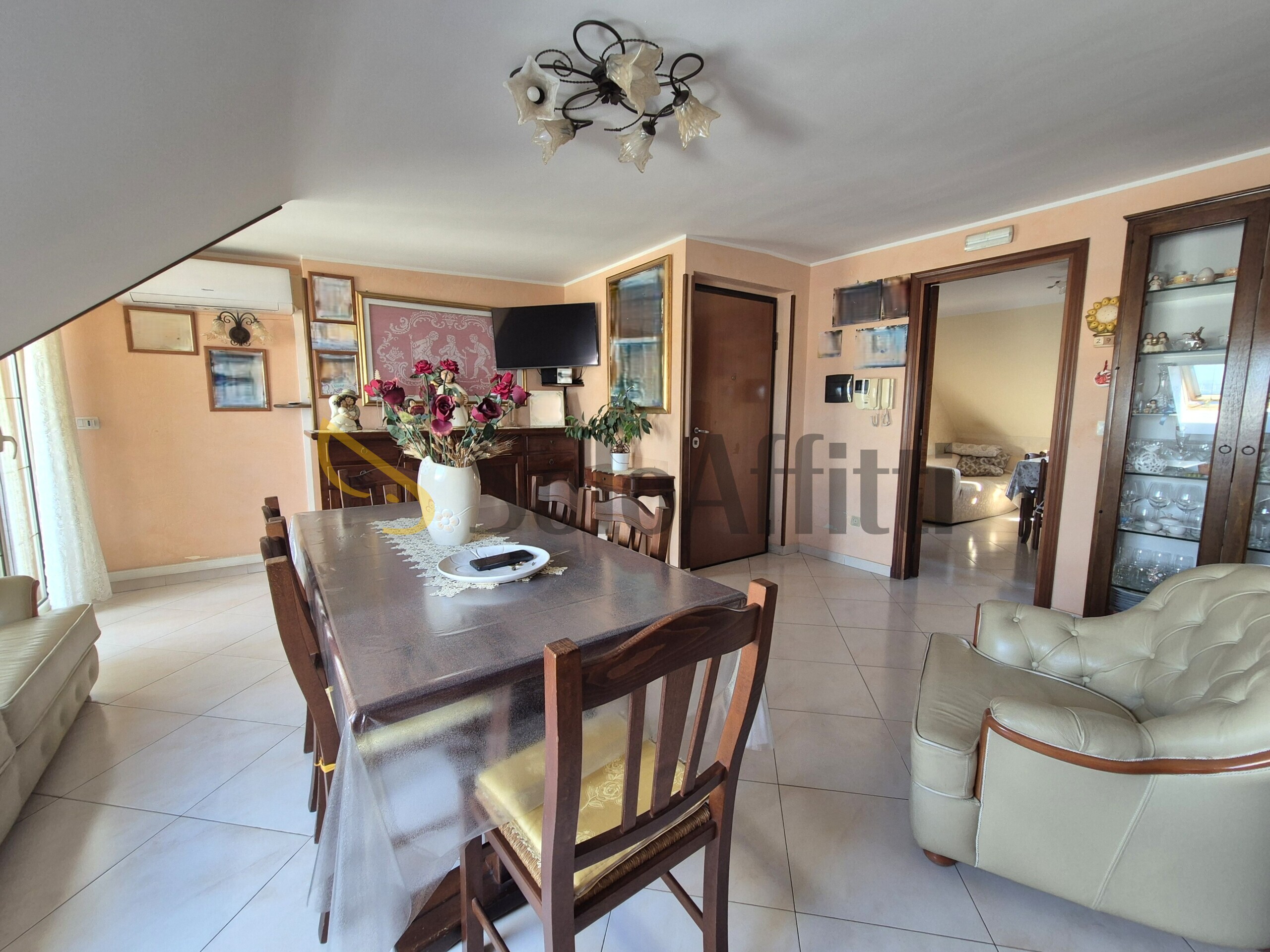 Attico con giardino, Catanzaro lido casciolino