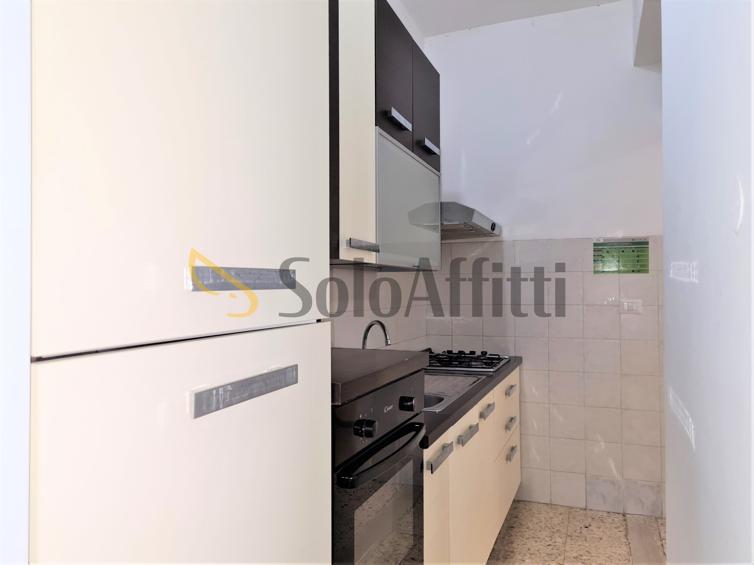 Trilocale con terrazzo, Catanzaro lido lungomare