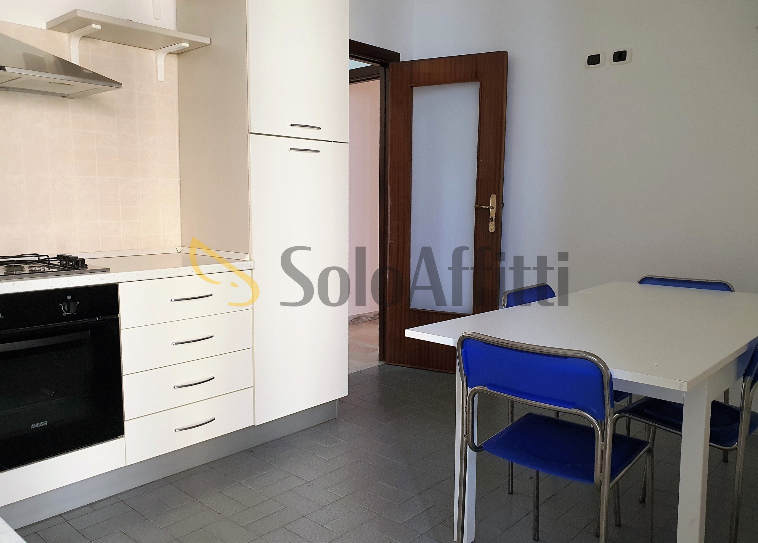 Quadrilocale vista mare, Catanzaro lido lungomare