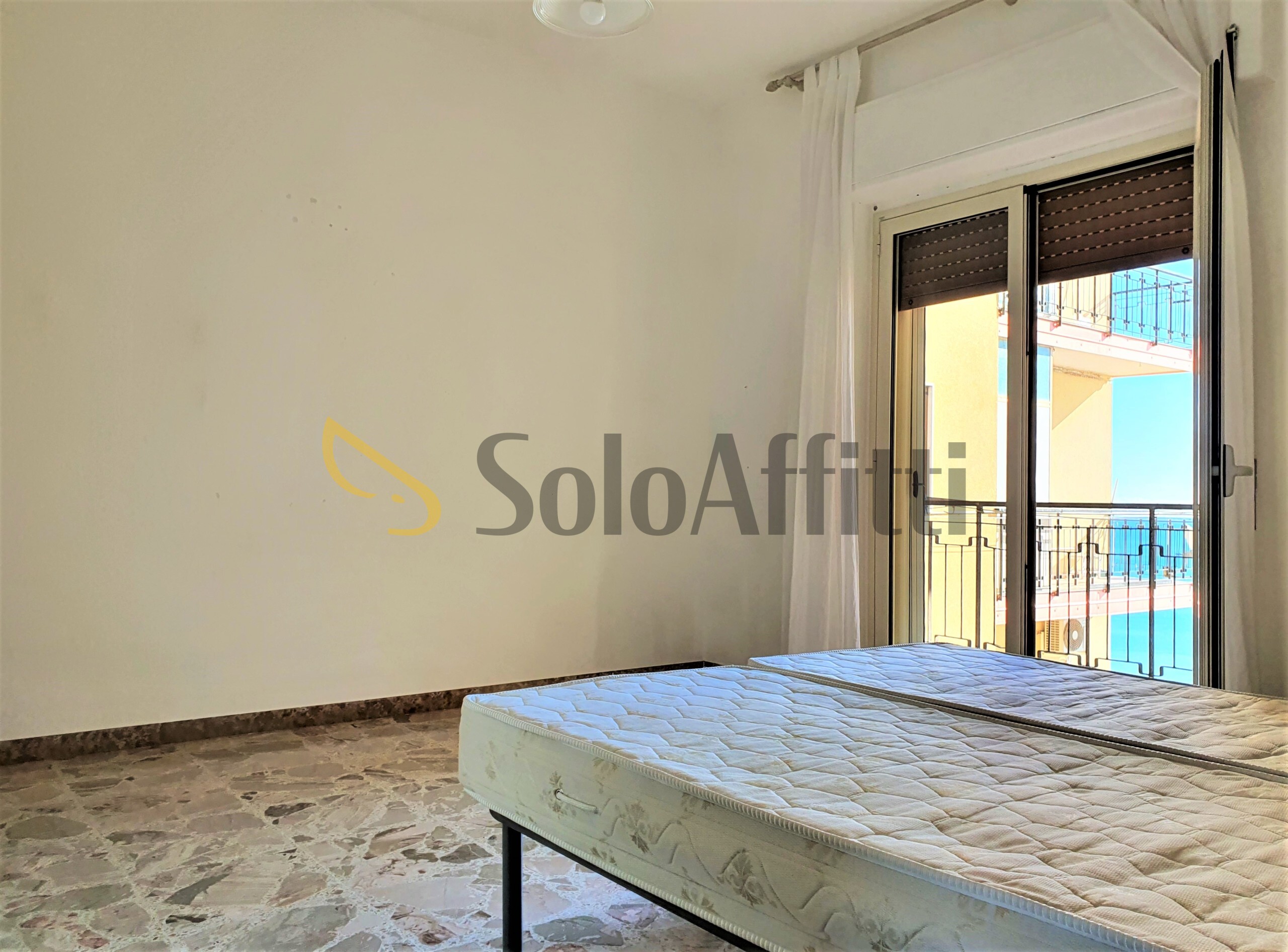 Quadrilocale vista mare, Catanzaro lido lungomare