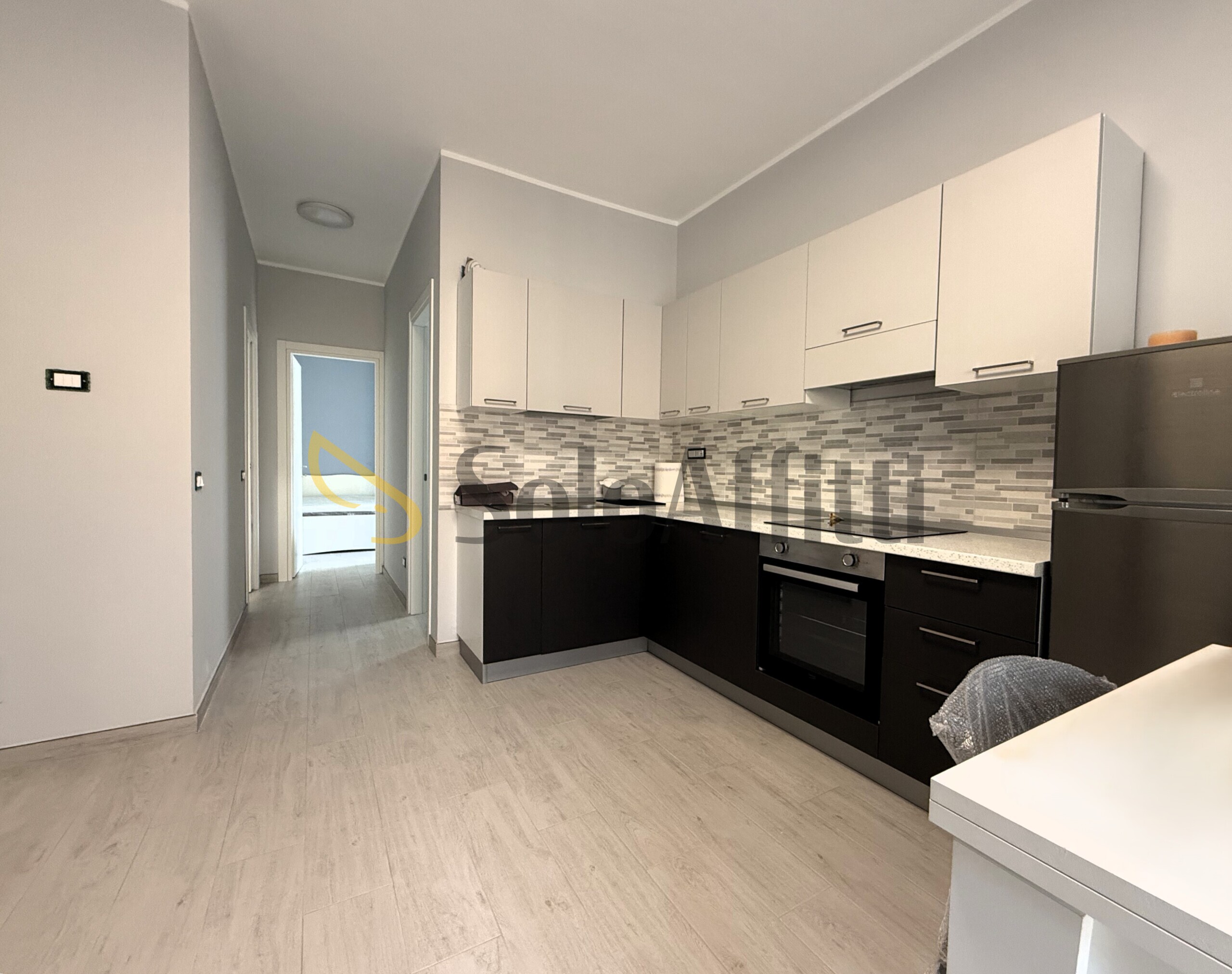 Trilocale nuovo in via cagliari 15, Catanzaro