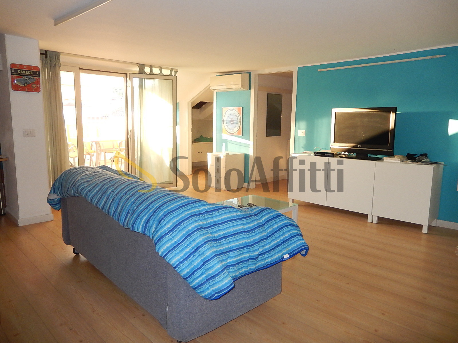Bilocale con terrazzo, Catanzaro lido porto