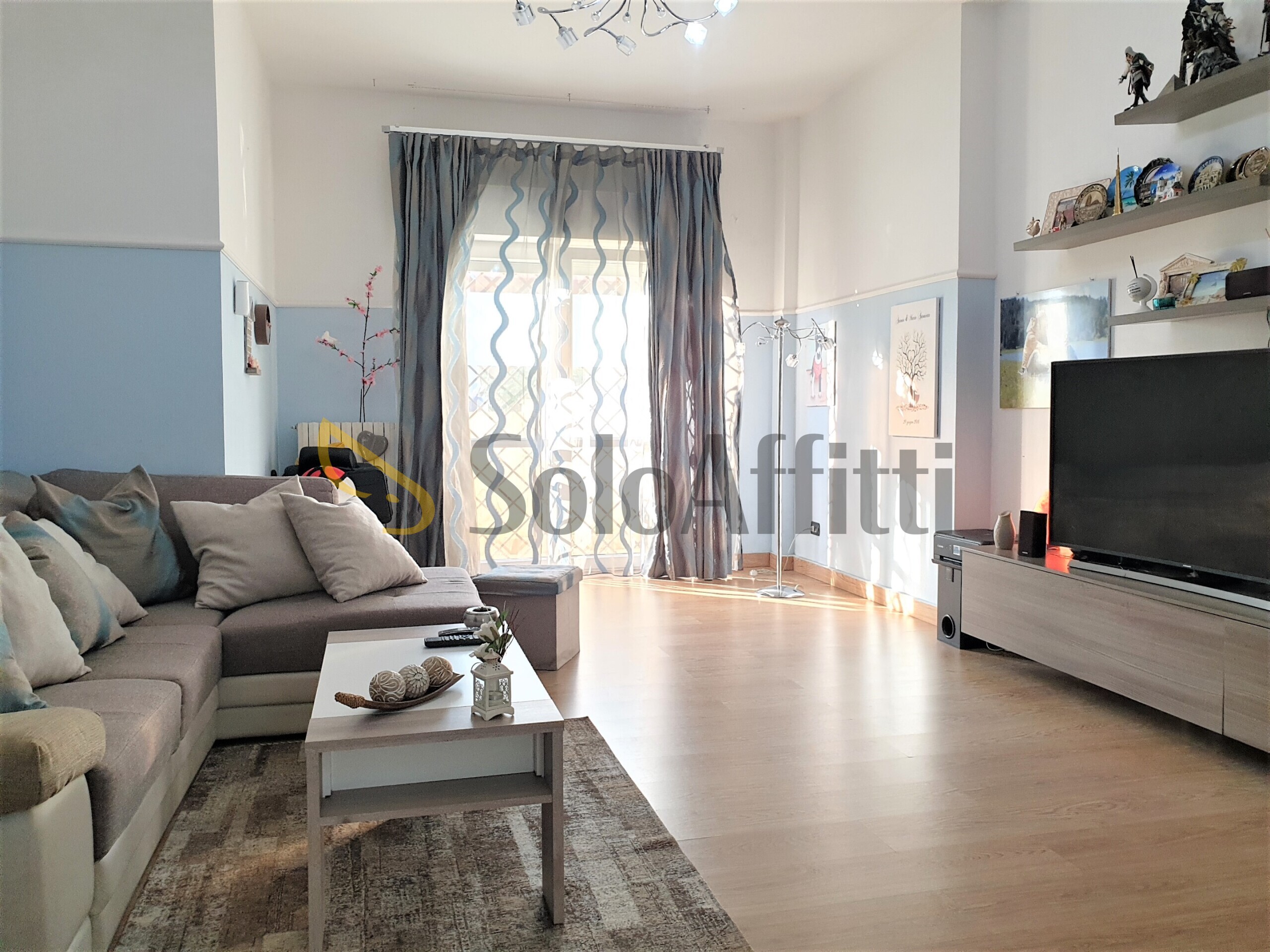 Trilocale con terrazzo, Catanzaro lido giovino
