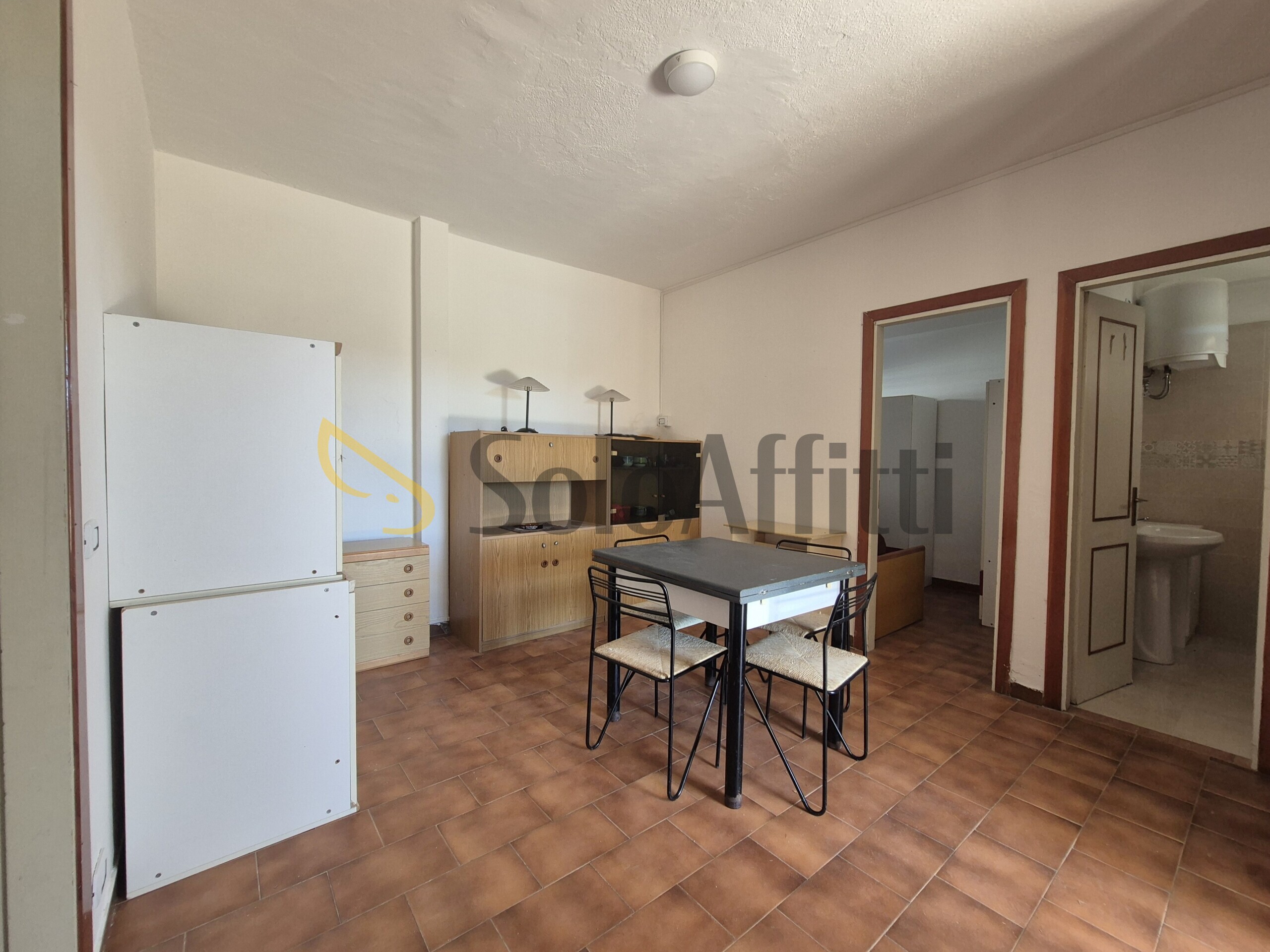 Casa indipendente con giardino in villaggio eucaliptus, Simeri Crichi