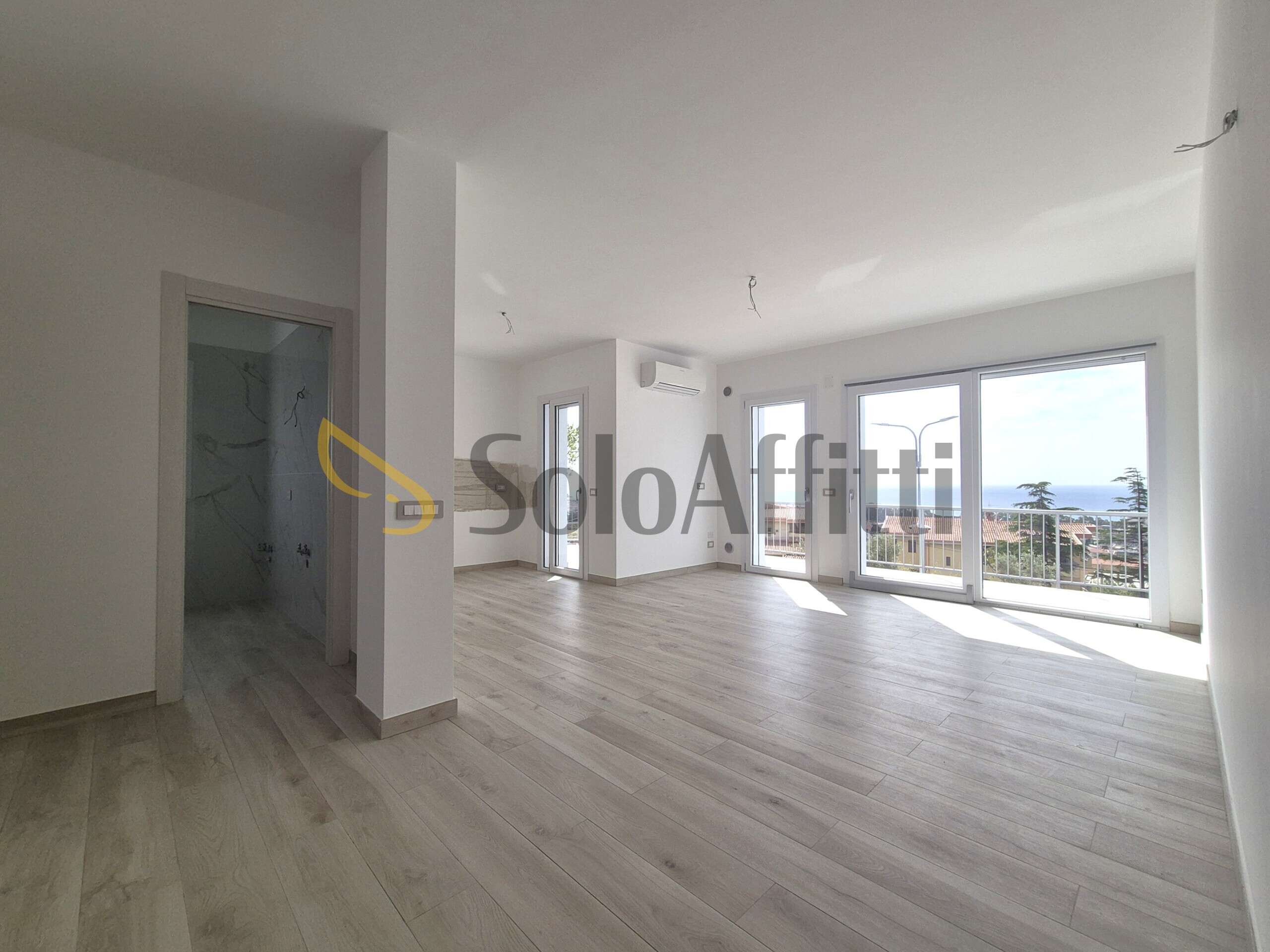 Trilocale con giardino in via antonio izzi de falenta 14, Catanzaro