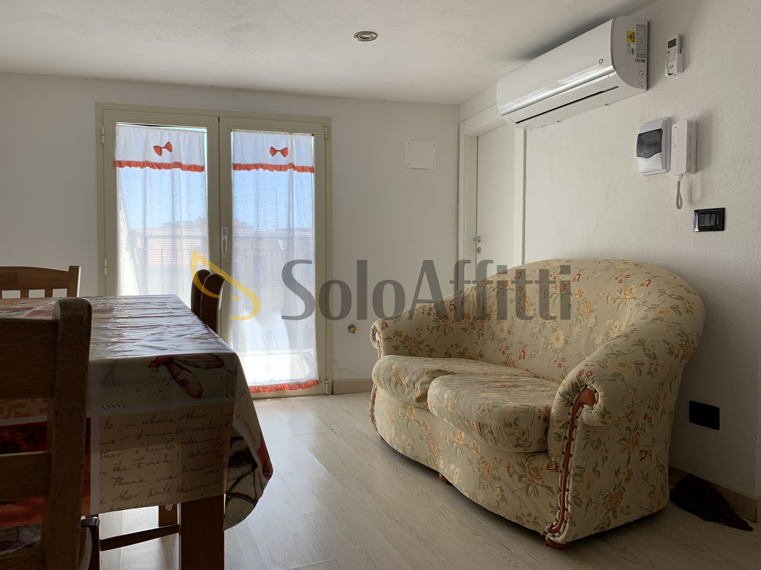 Mansarda in affitto, Catanzaro lido corso