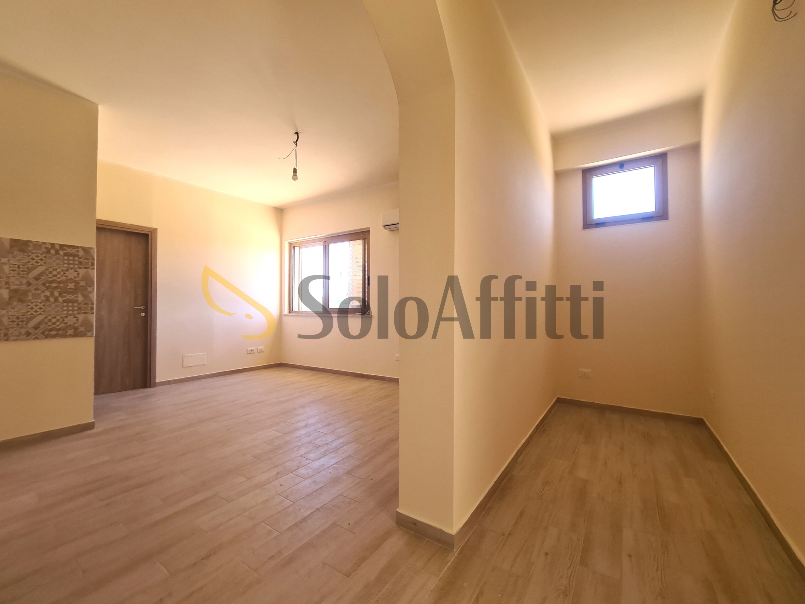 Attico con terrazzo in via formia 59, Catanzaro