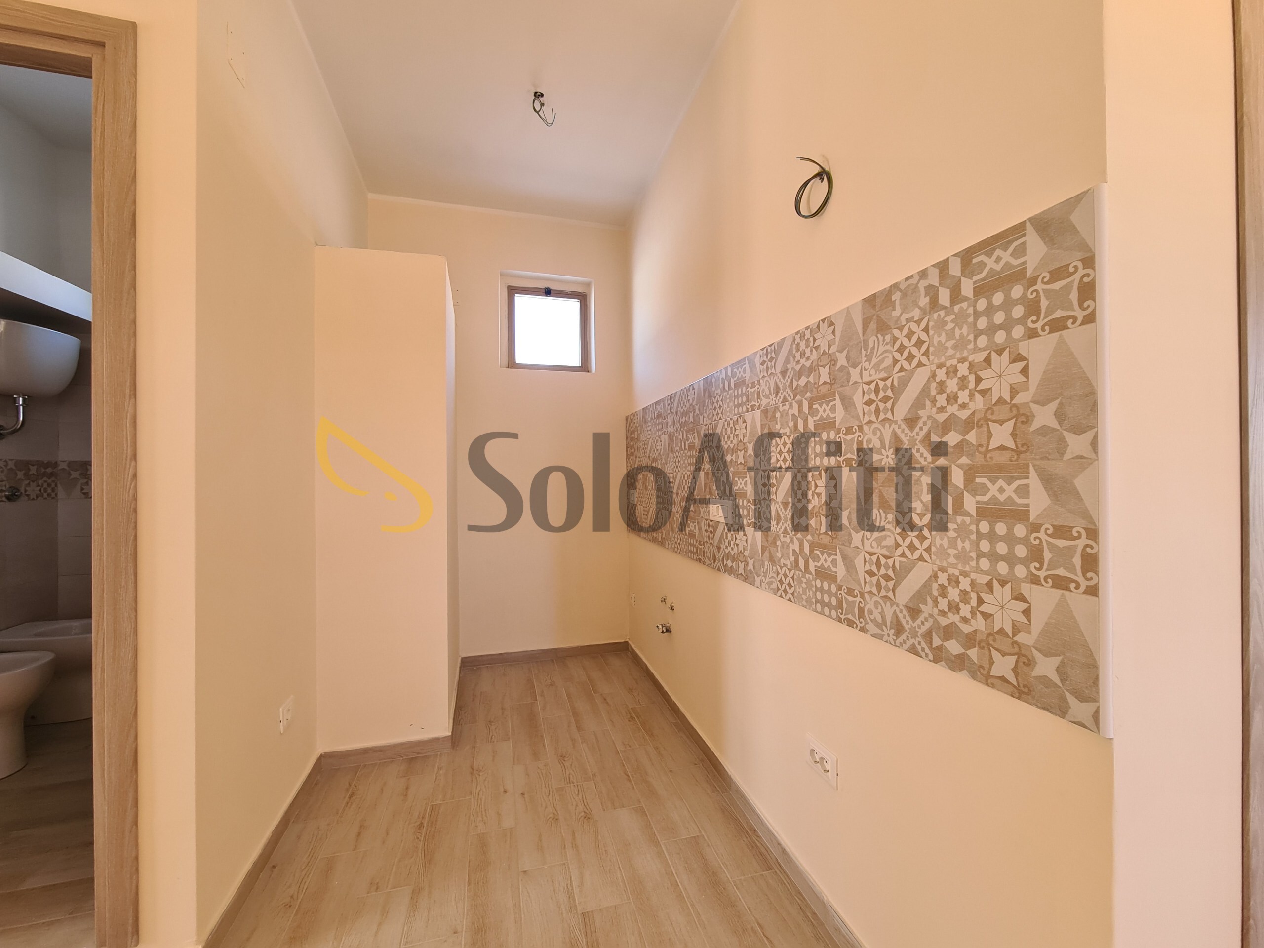 Attico con terrazzo in via formia 59, Catanzaro