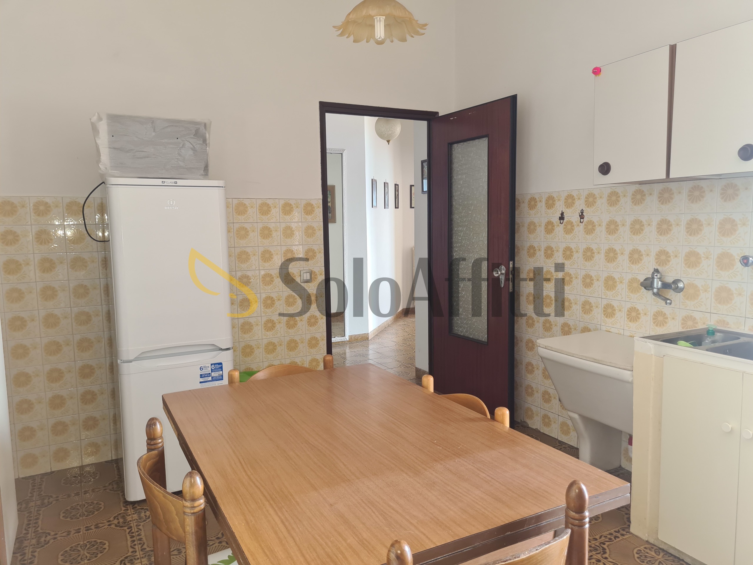 Quadrilocale con terrazzo, Catanzaro lido lungomare