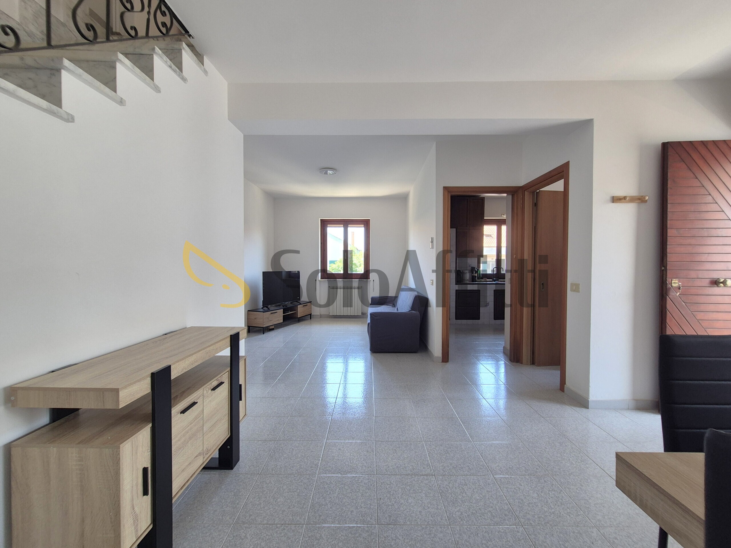 Villetta a schiera con giardino in via telemaco 102, Squillace