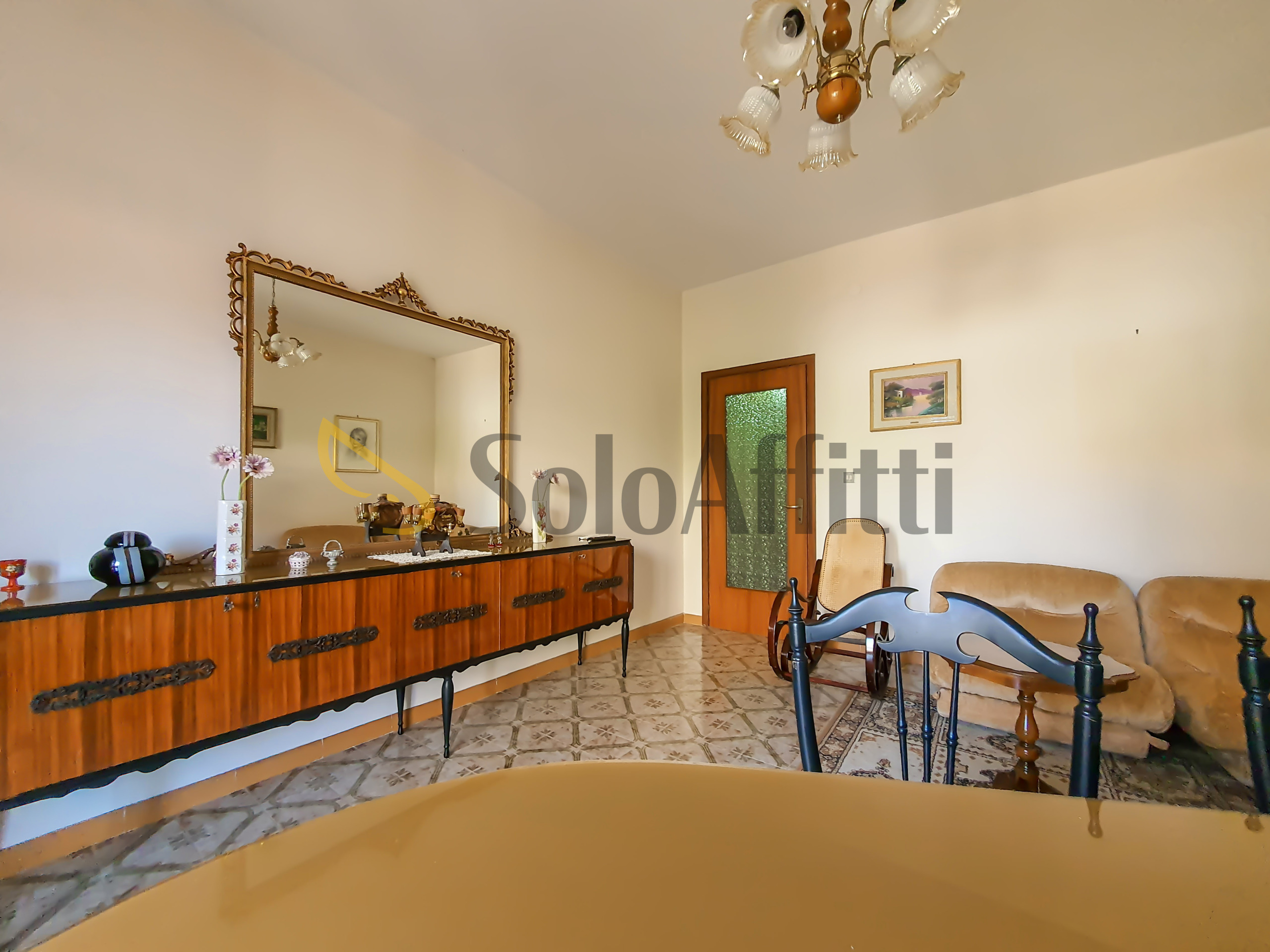 Trilocale con giardino in via u. fondacaro 39, Catanzaro