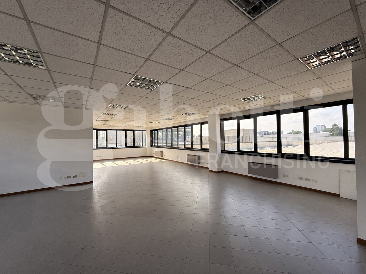 Capannone in vendita a Vimodrone