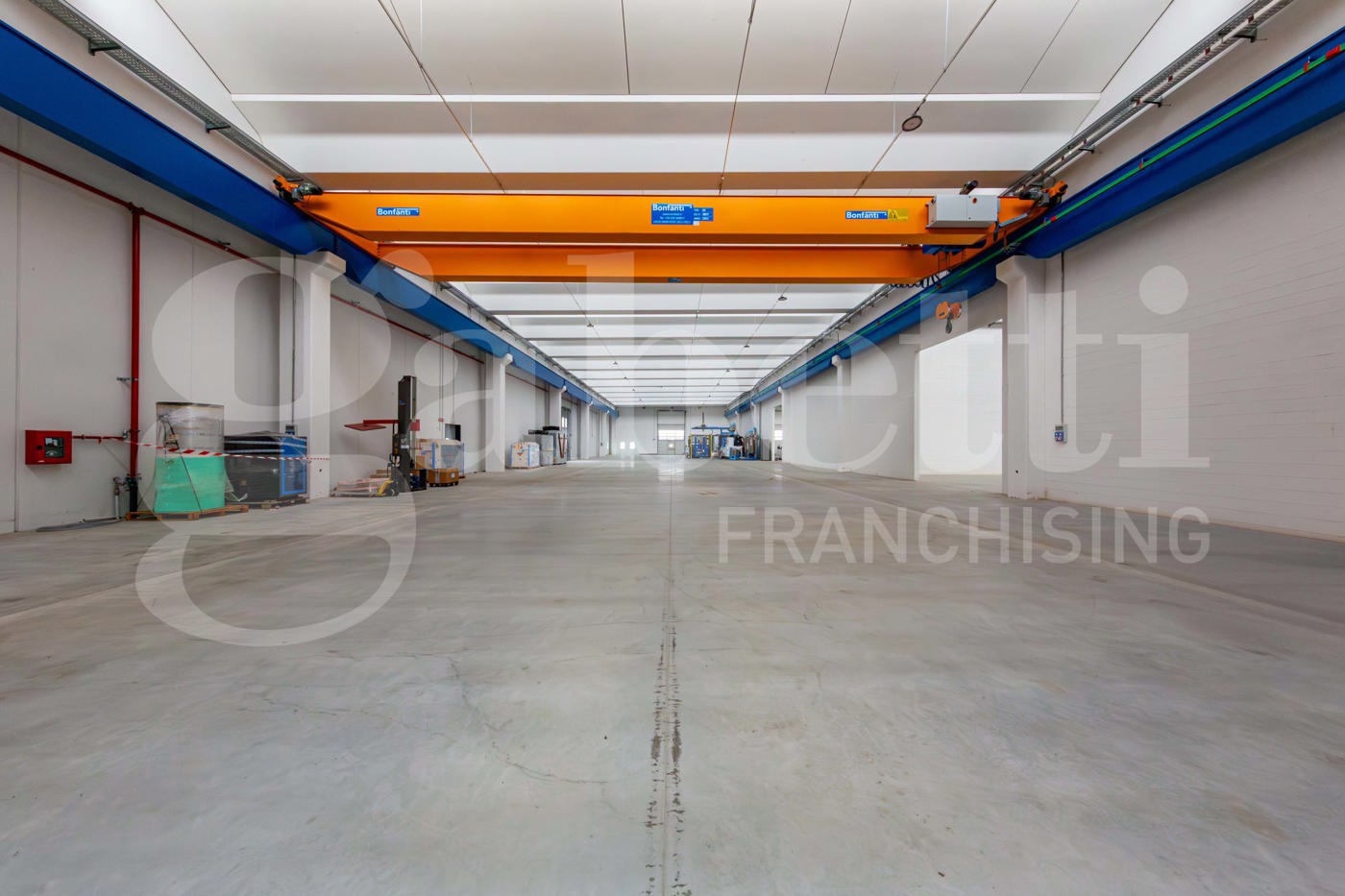 Capannone in vendita a Trezzano Rosa