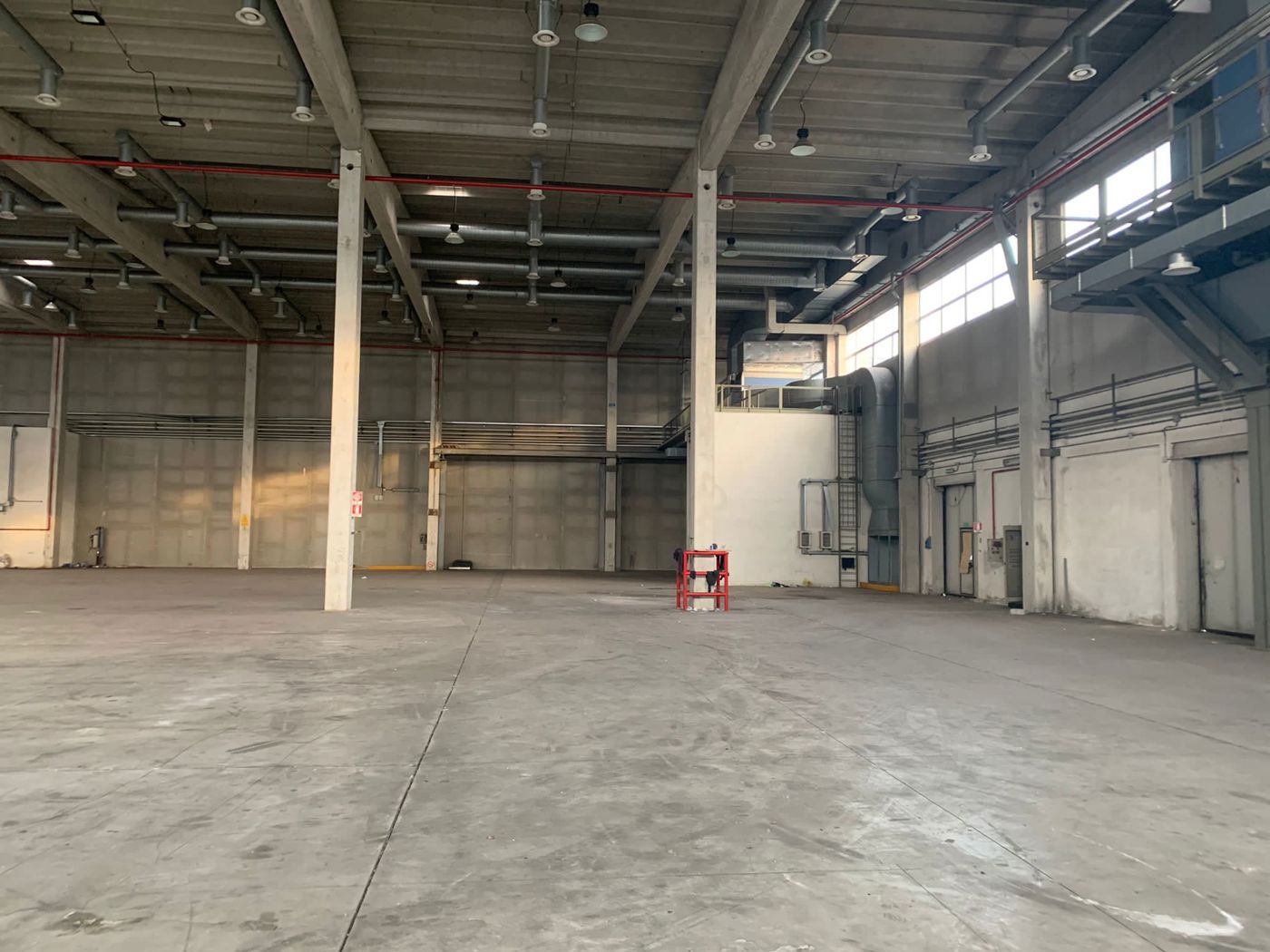 Capannone in vendita a Cinisello Balsamo