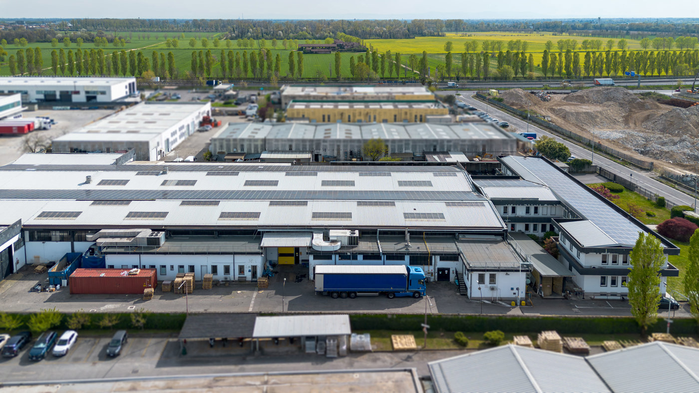 Capannone con box doppio a Cassina de' Pecchi