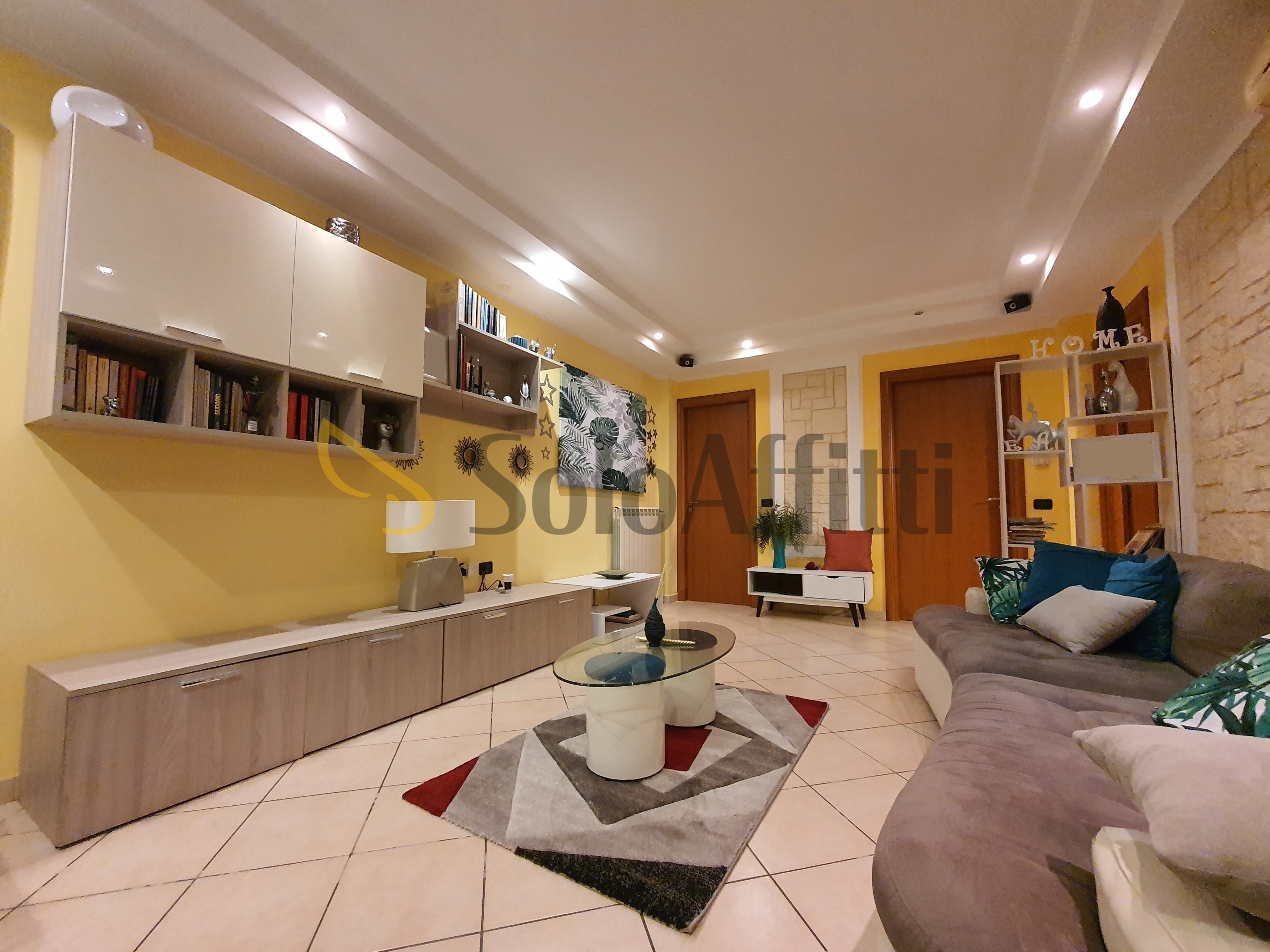 Trilocale ristrutturato in viale fiume mesima 39, Catanzaro