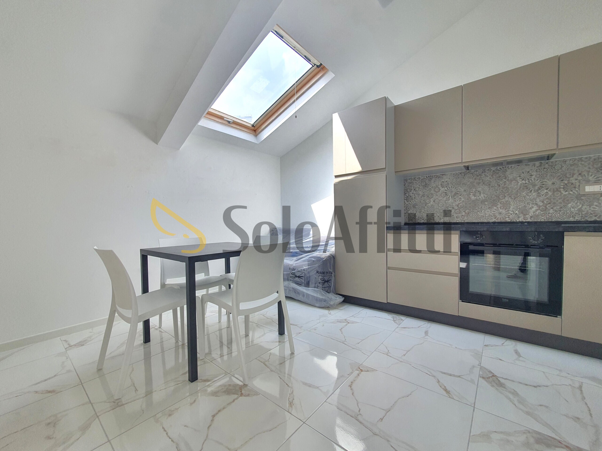 Mansarda nuova in corso giuseppe mazzini 213, Catanzaro